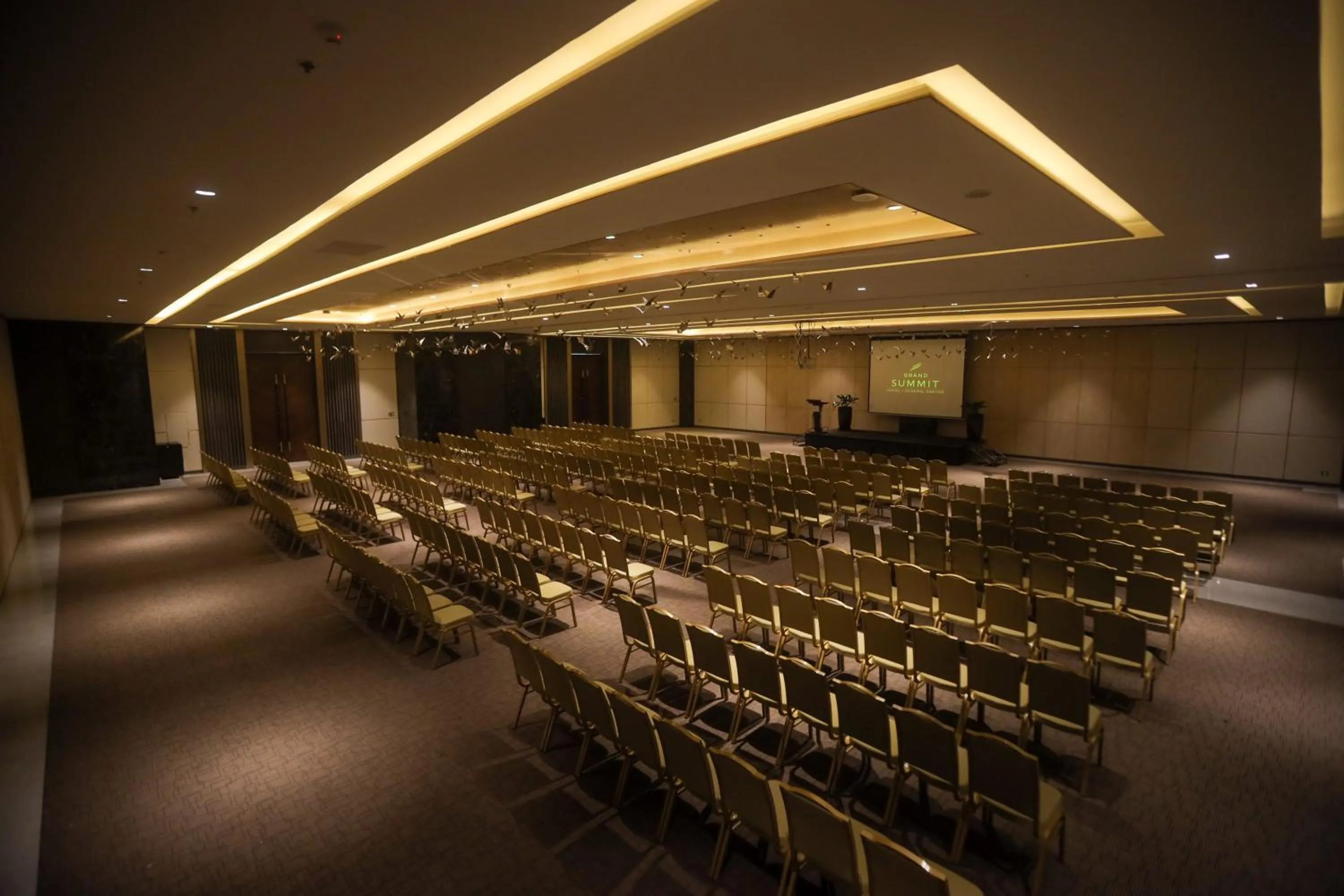 Meeting/conference room in Grand Summit Hotel General Santos