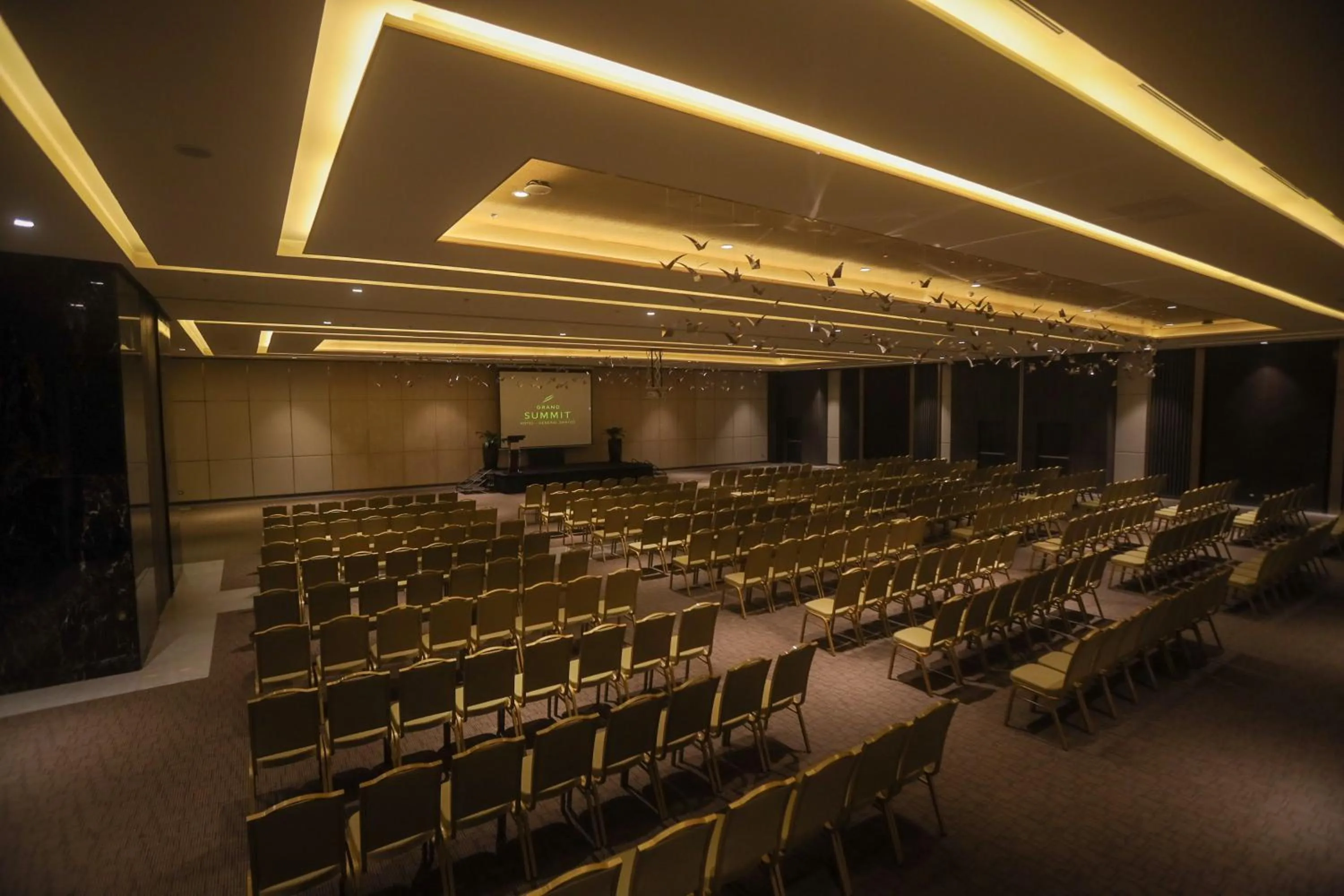 Meeting/conference room in Grand Summit Hotel General Santos