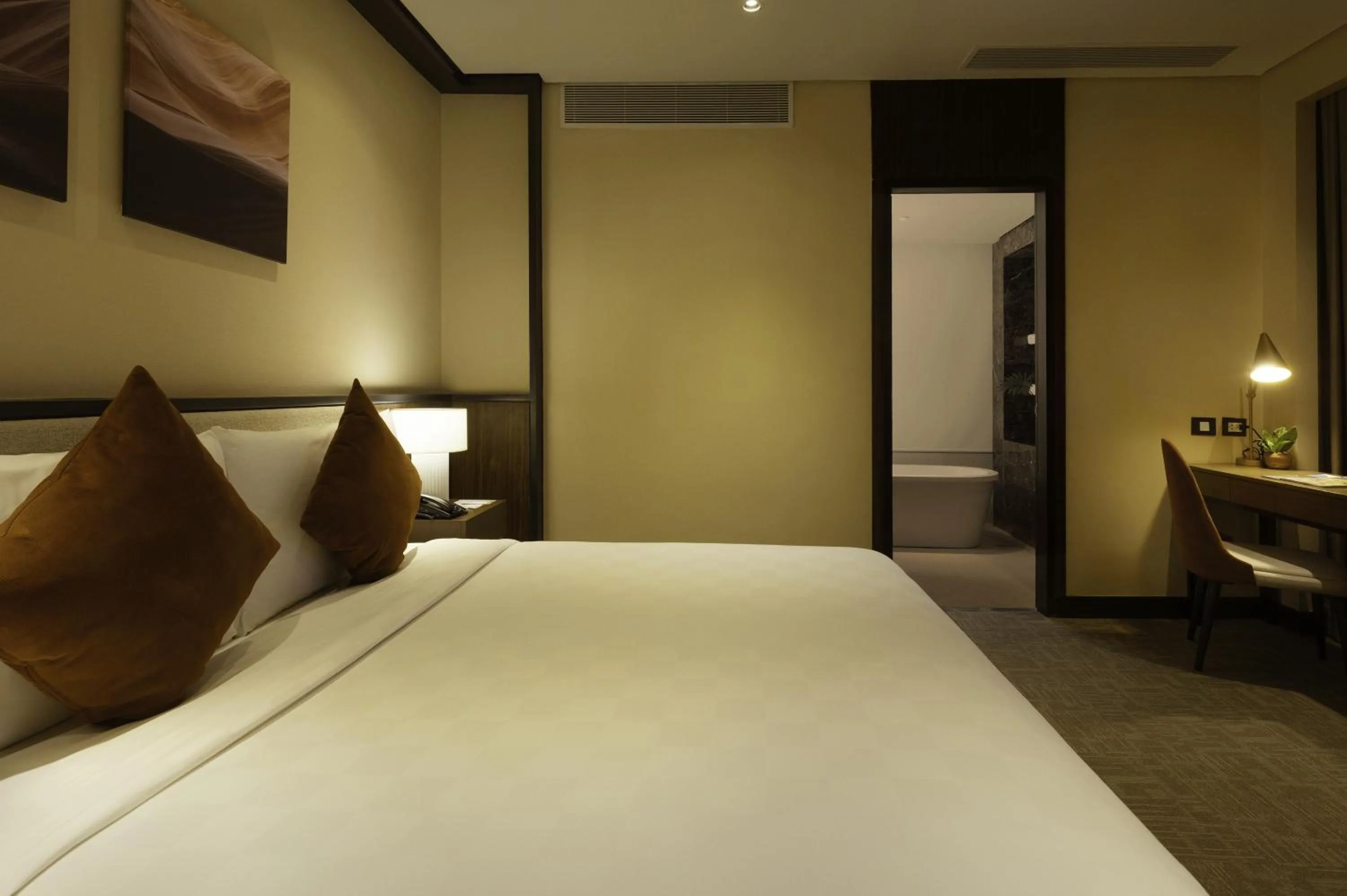 Bed in Grand Summit Hotel General Santos