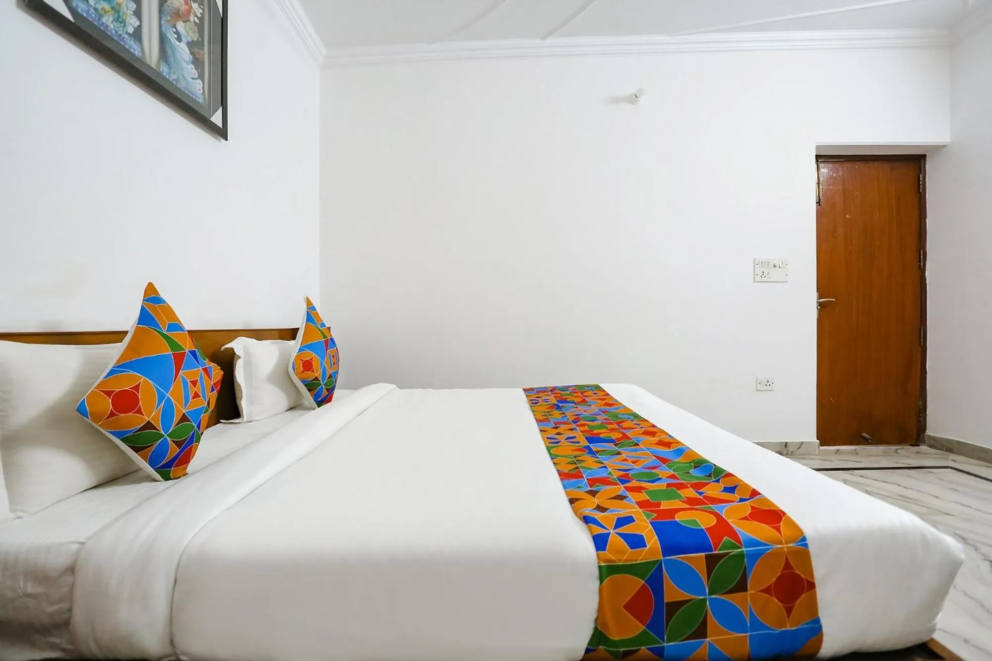 Bed in FabHotel Premium Rooms - Nr Yashobhoomi Convention Centre