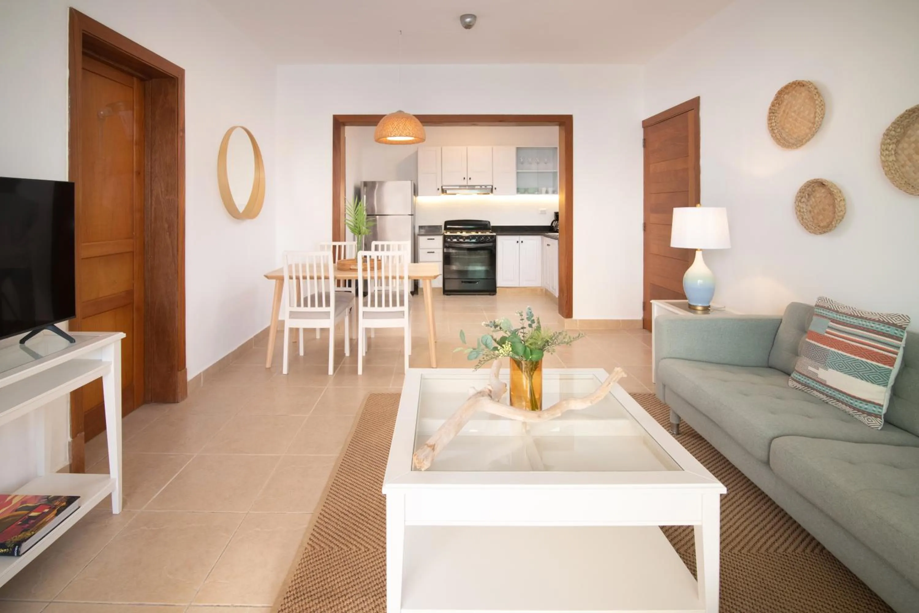 TV and multimedia in Lumina at Jardines Punta Cana Village