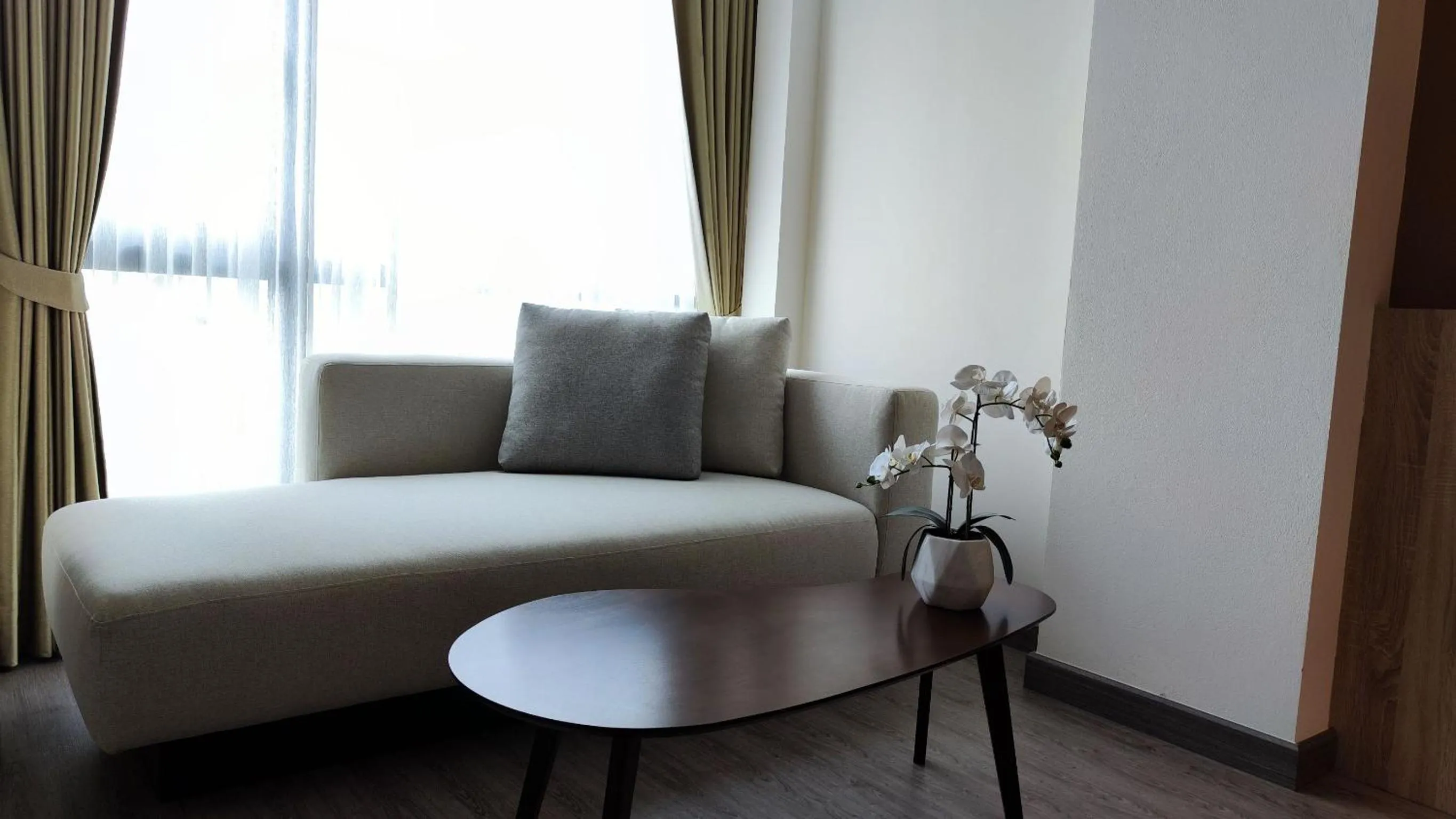 Living room in Hi Chiangmai Hotel