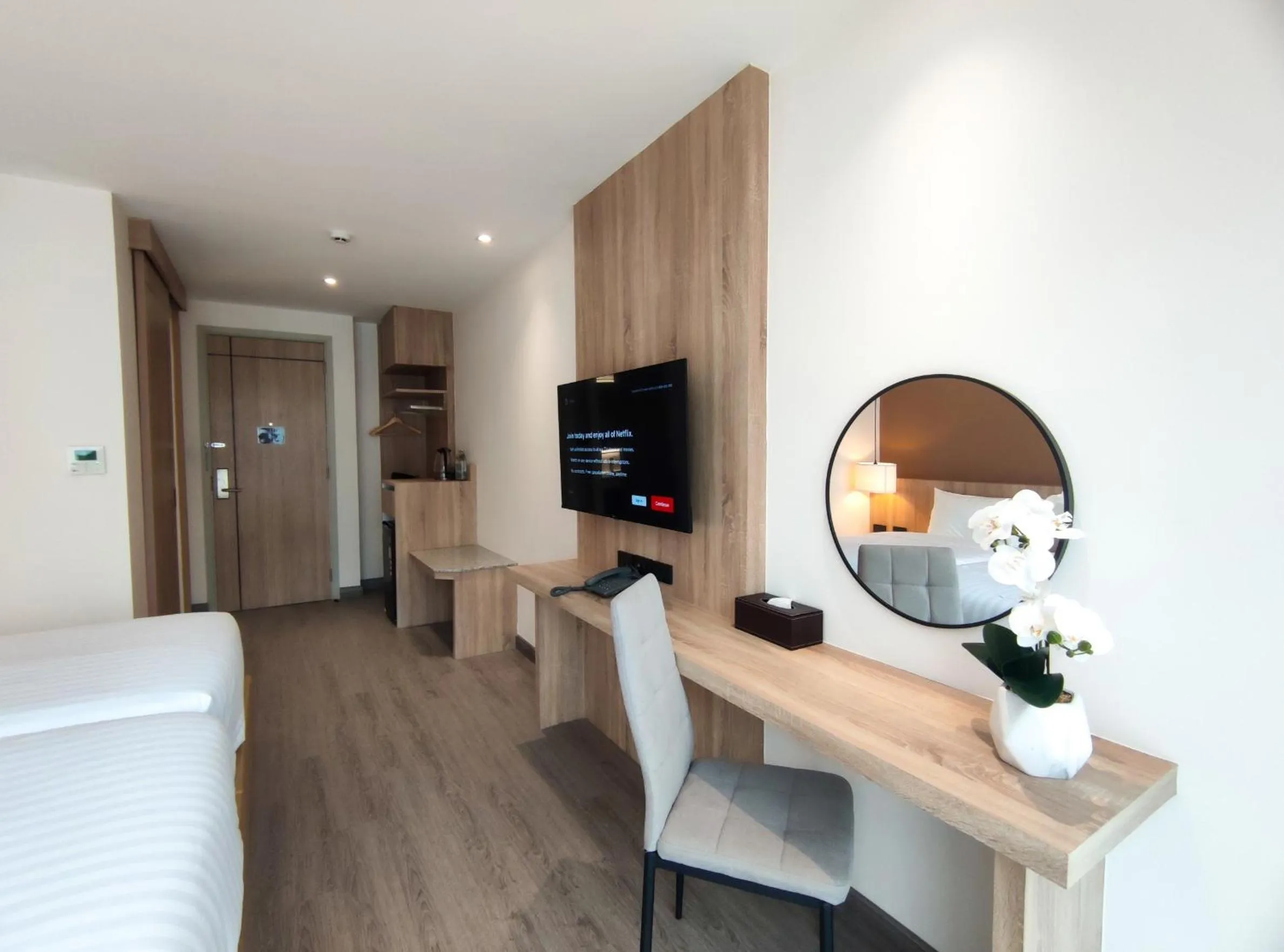 TV and multimedia in Hi Chiangmai Hotel