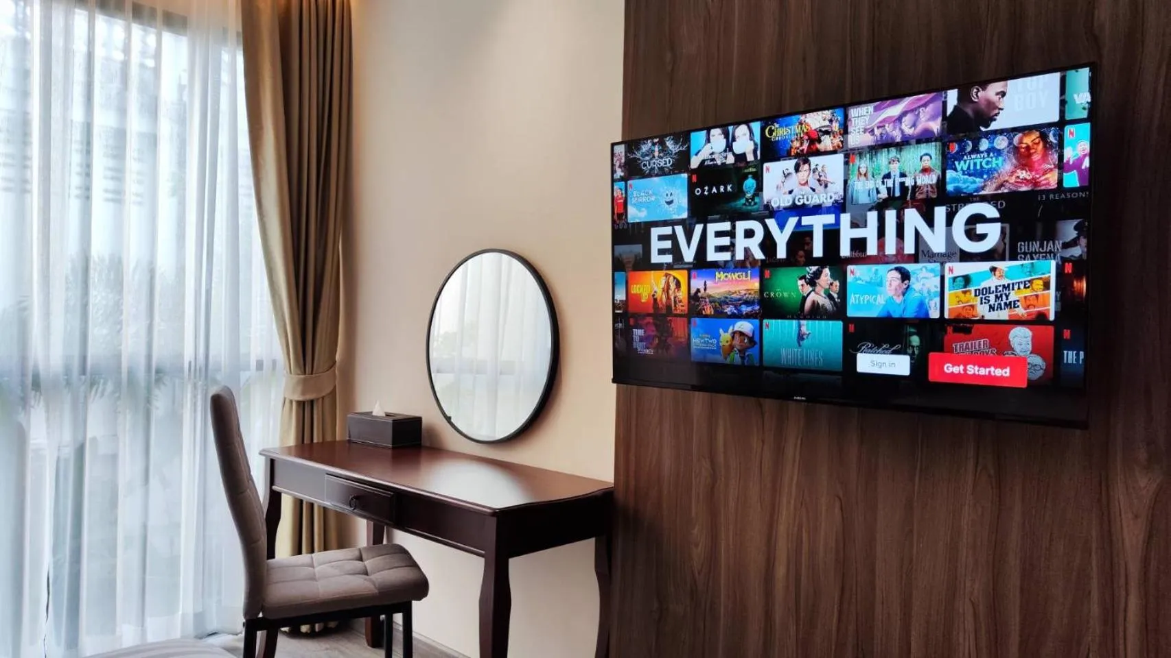 TV and multimedia in Hi Chiangmai Hotel