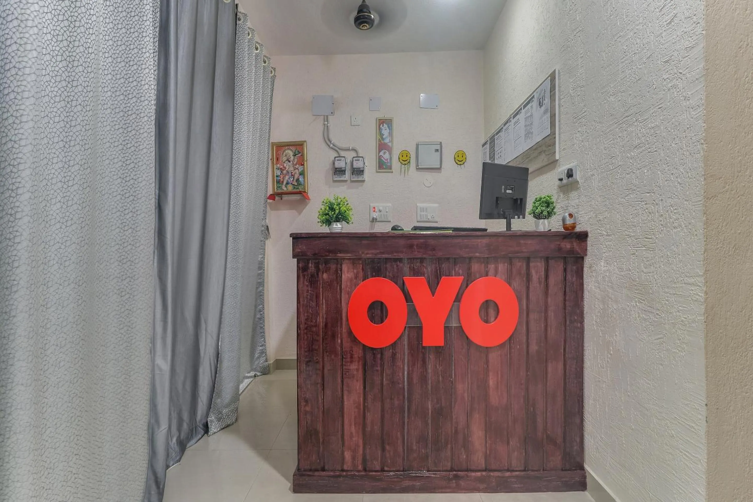 Lobby or reception in Super Hotel O The Radium Inn