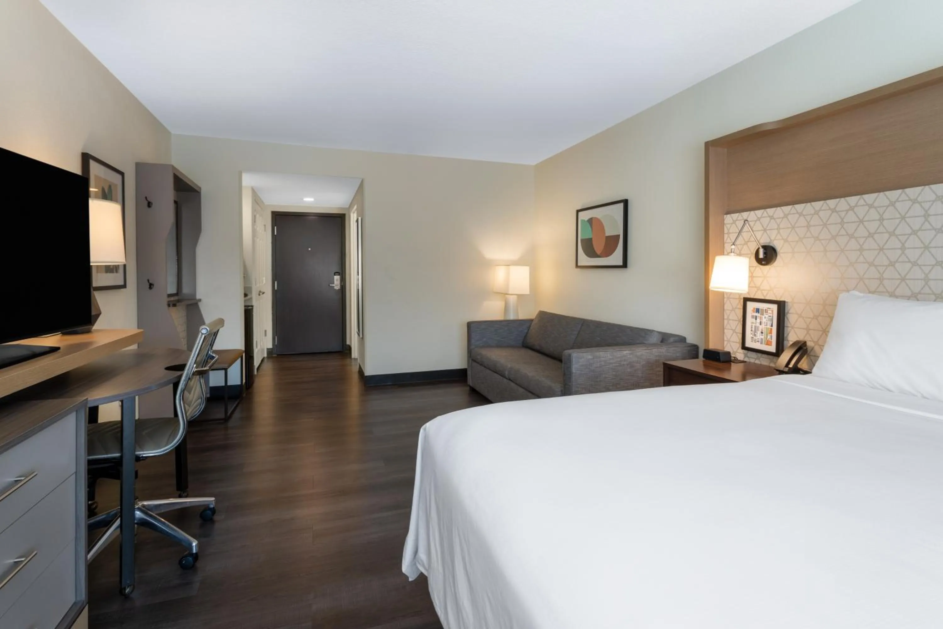 Bed in Holiday Inn - Tampa North by IHG