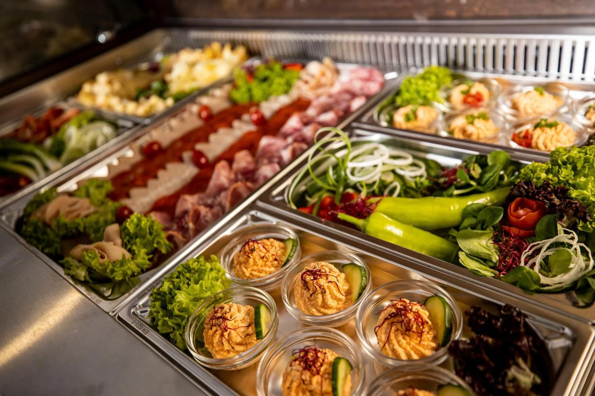 Food and drinks in Arena Deluxe & Spa