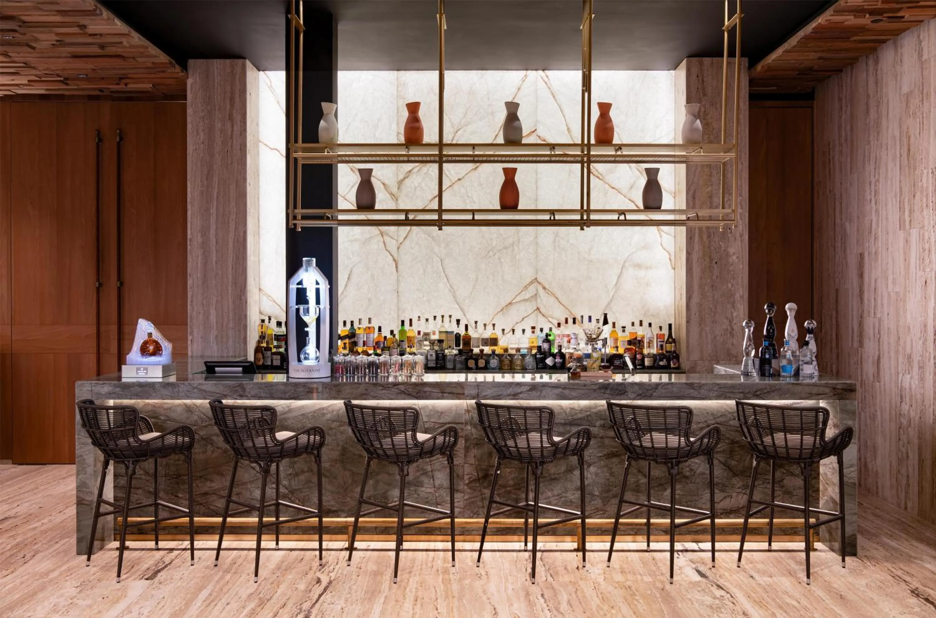 Lounge or bar in Waldorf Astoria Riviera Maya