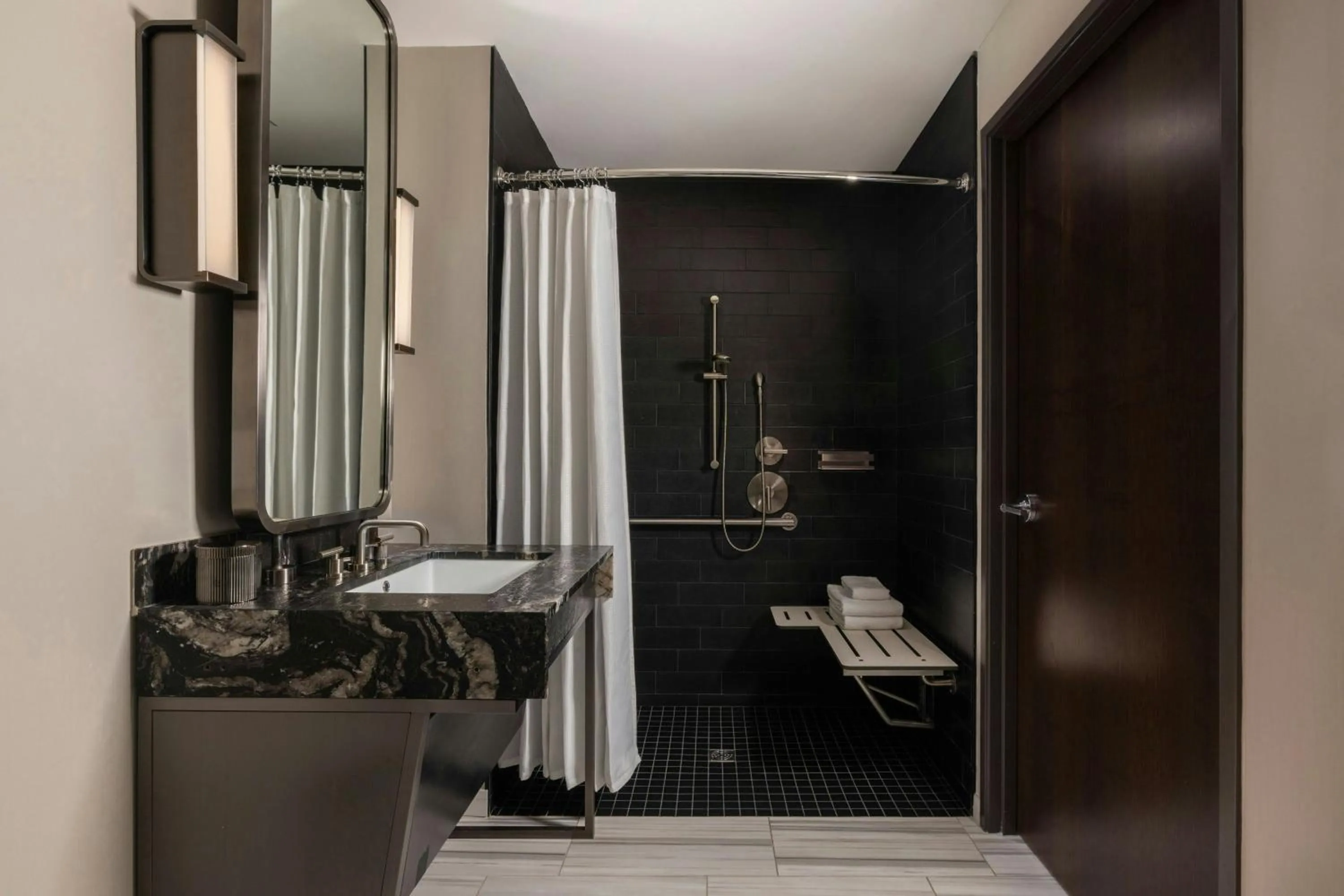 Bathroom in The Tess, Autograph Collection