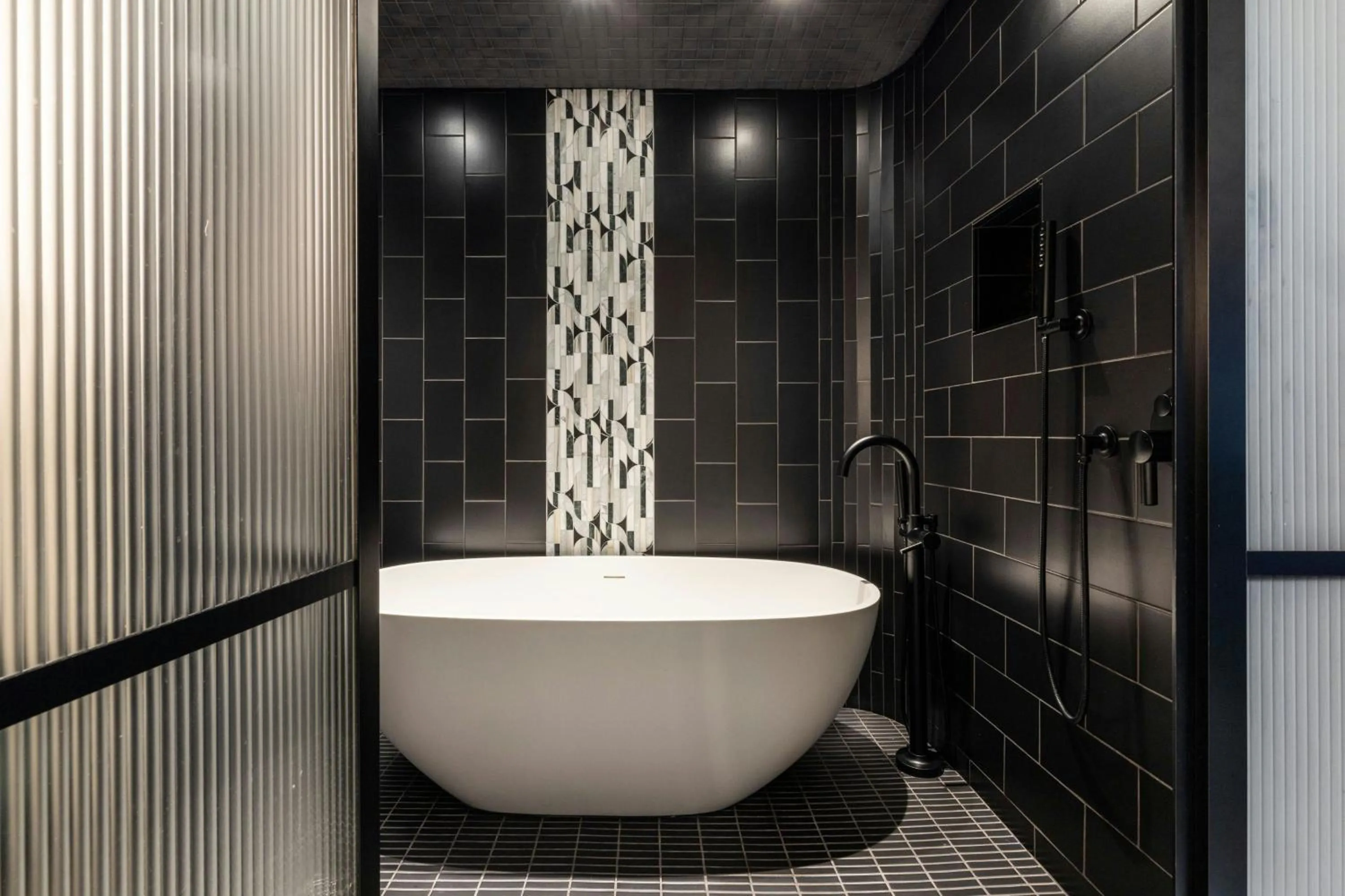 Photo of the whole room in The Tess, Autograph Collection