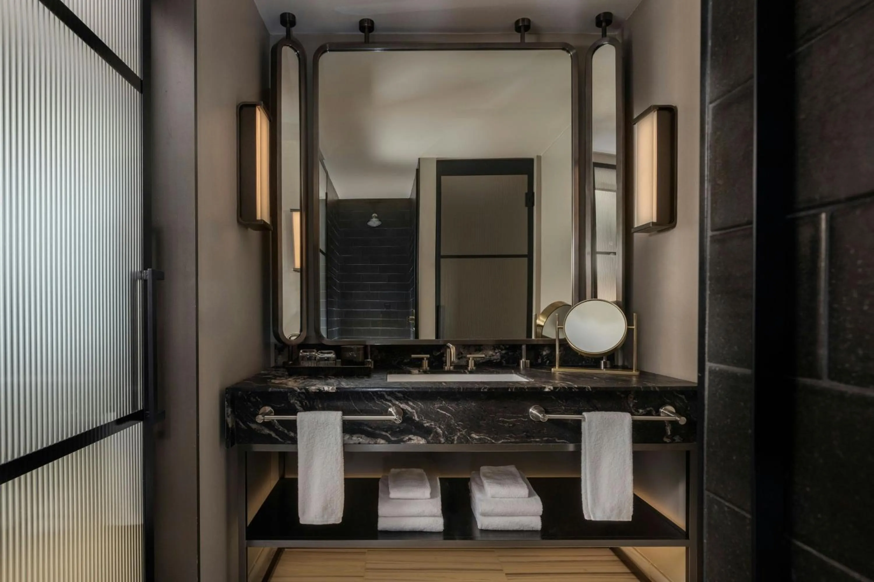 Photo of the whole room in The Tess, Autograph Collection