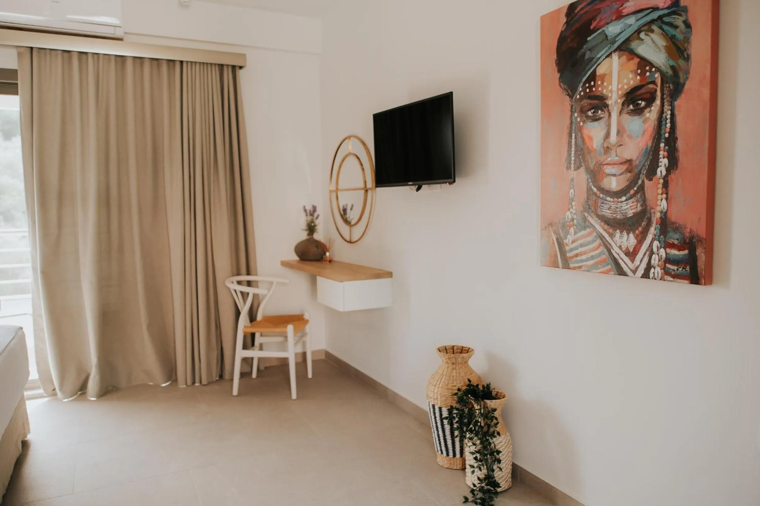 TV and multimedia in Elia boutique hotel