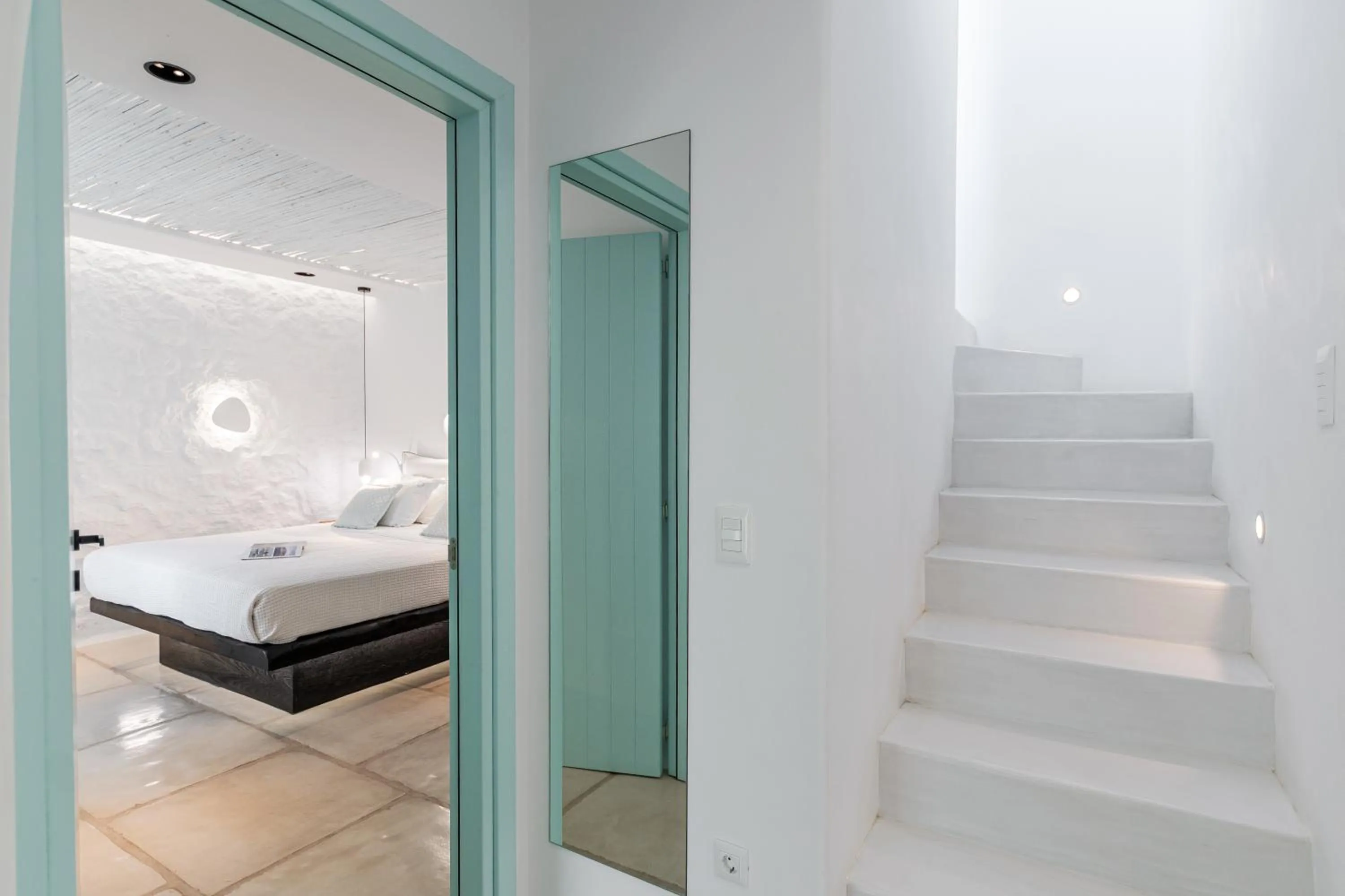 Patio, Bed in Majo Suites Hotel