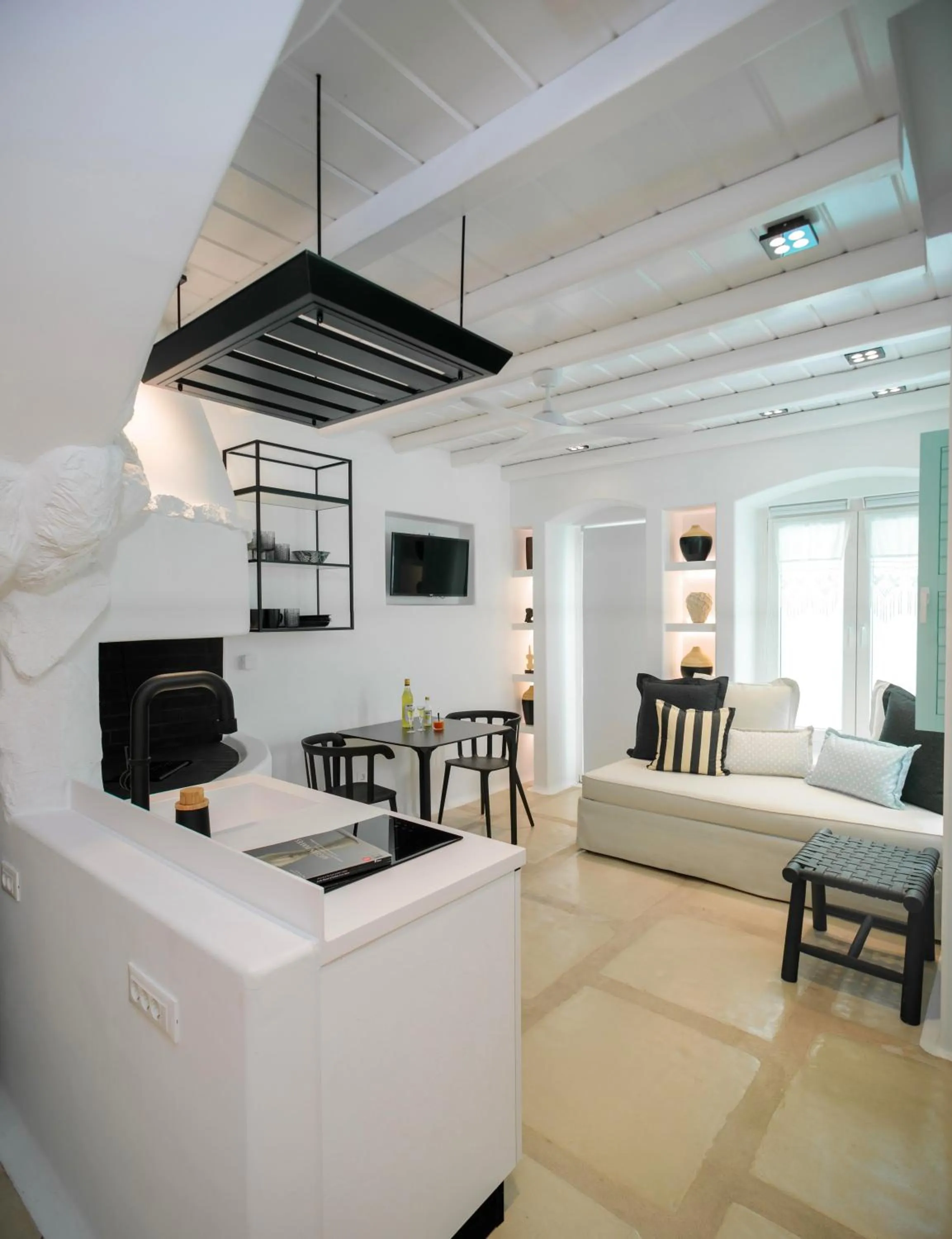 Living room in Majo Suites Hotel