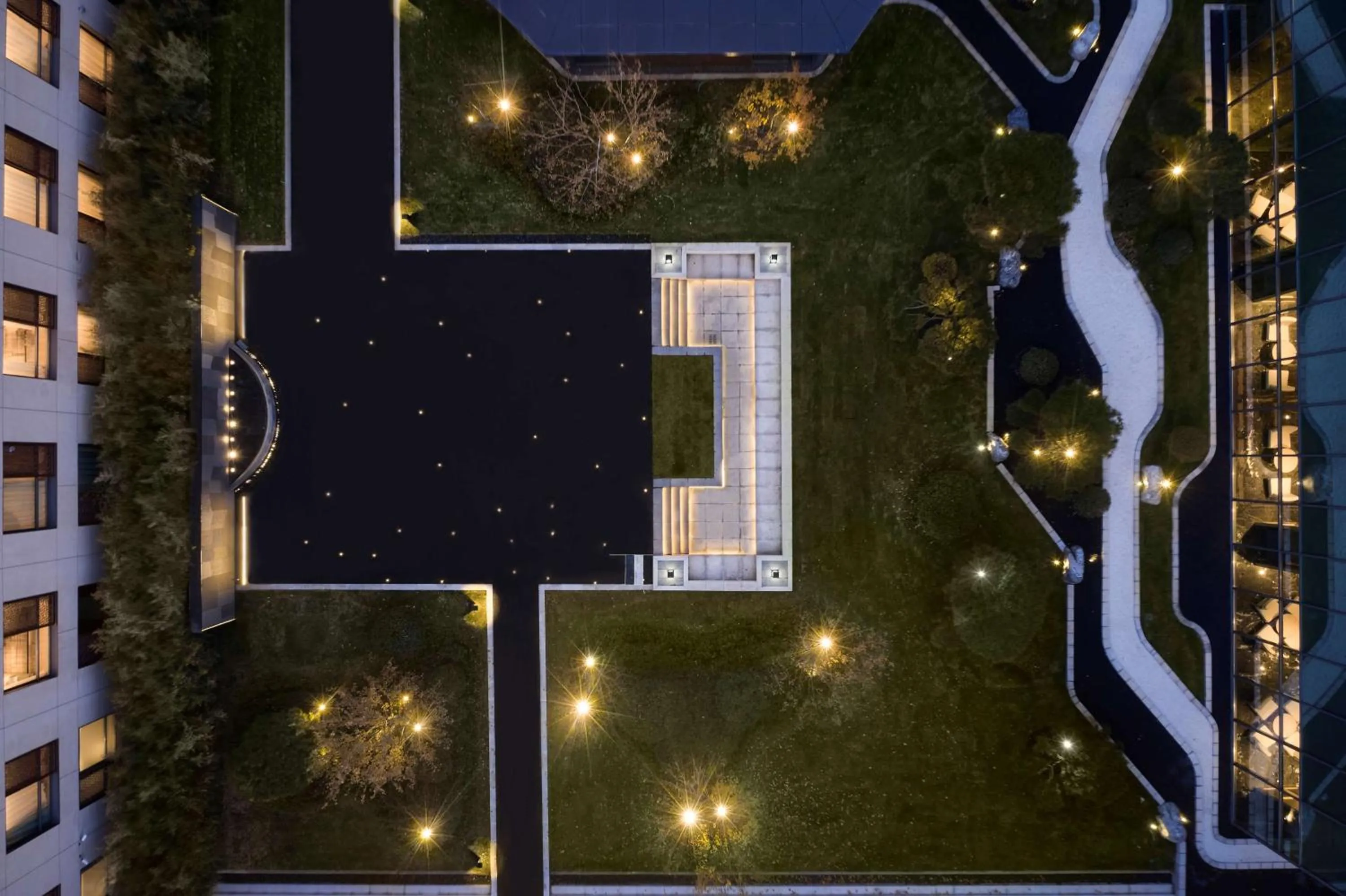 Garden in Doubletree By Hilton Beijing Badaling