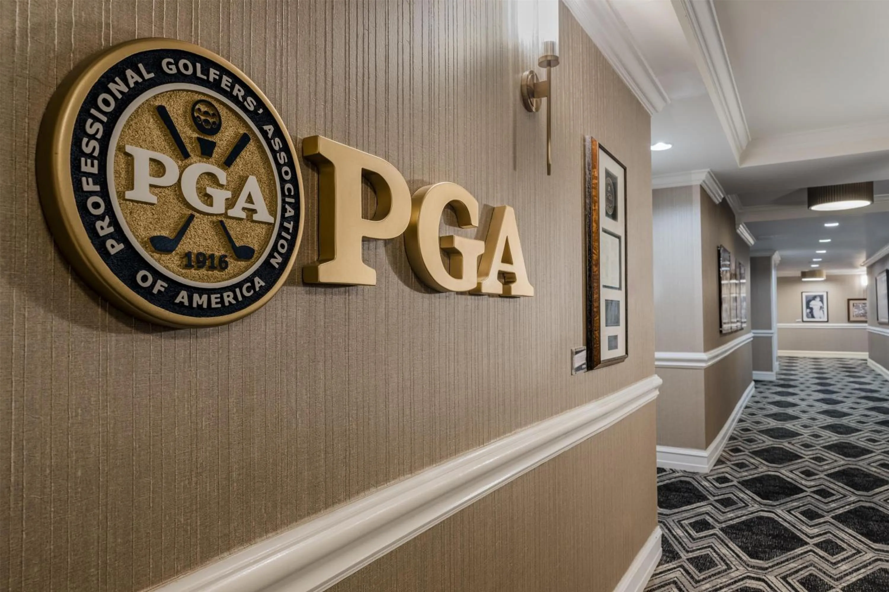 Martinique New York on Broadway, Curio Collection by Hilton