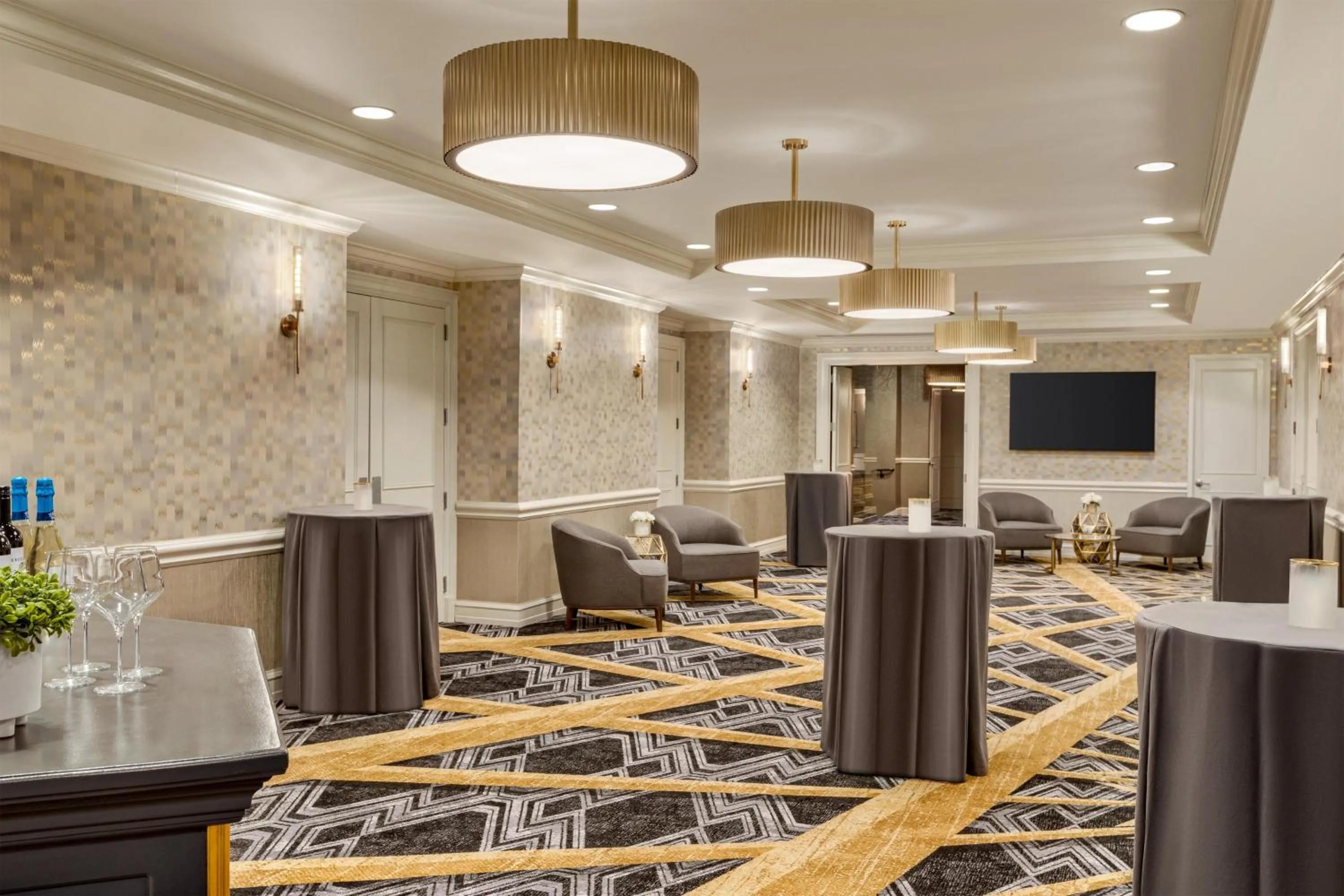 Meeting/conference room in Martinique New York on Broadway, Curio Collection by Hilton
