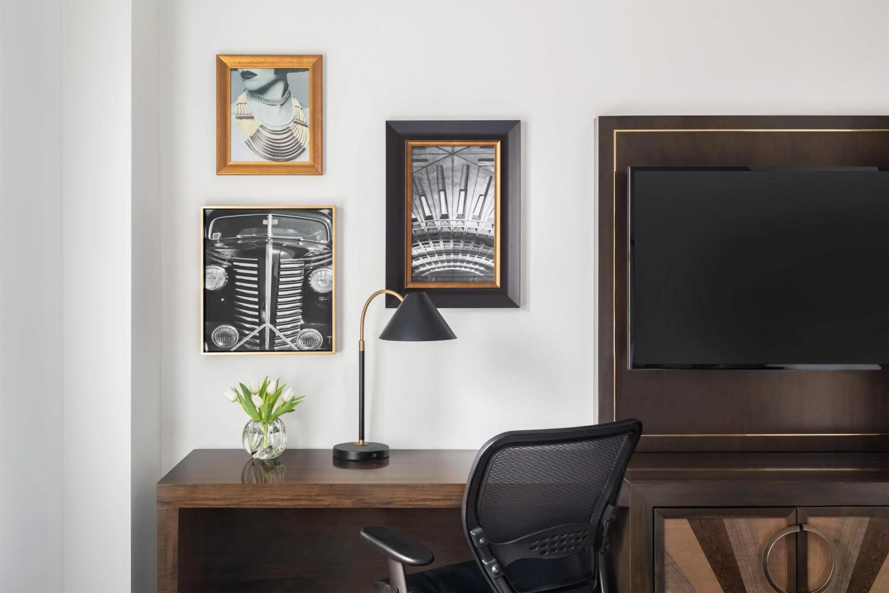 Bedroom in Martinique New York on Broadway, Curio Collection by Hilton