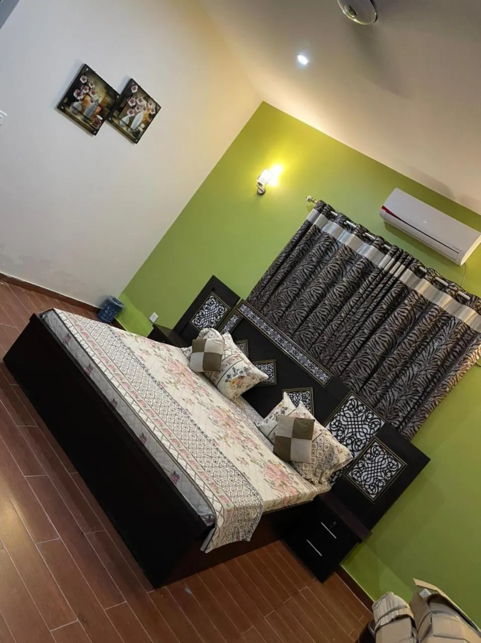 Hotel Executive Lodge