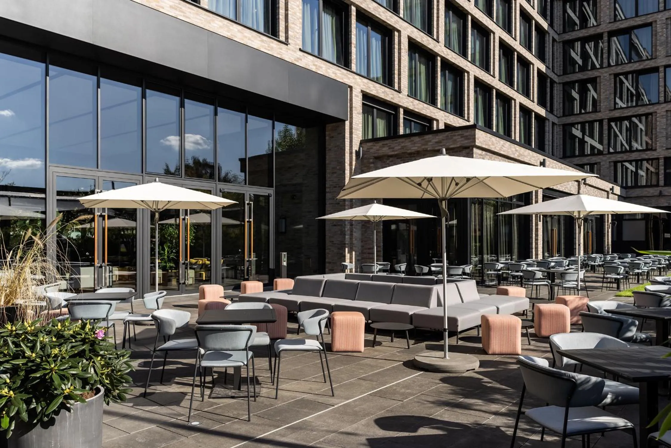 Garden in Hotel AMANO East Side