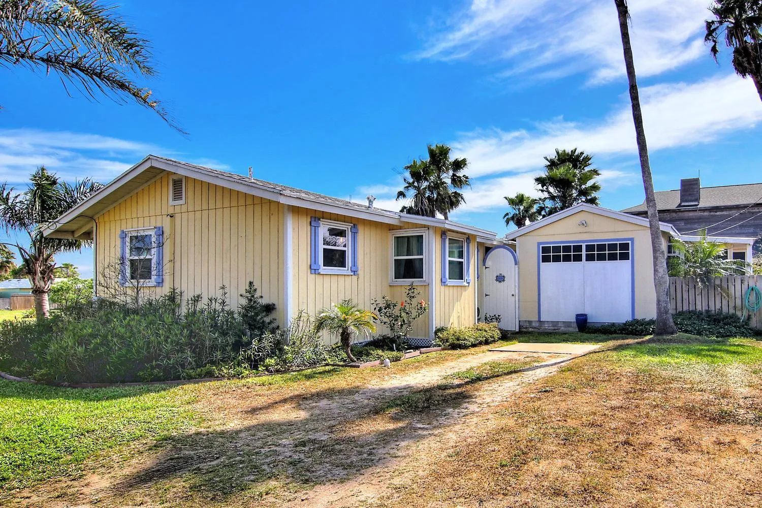 Other in Le Chateau TS202