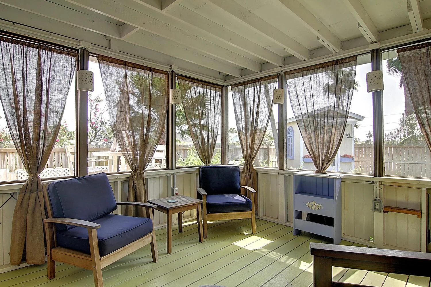 Other in Le Chateau TS202