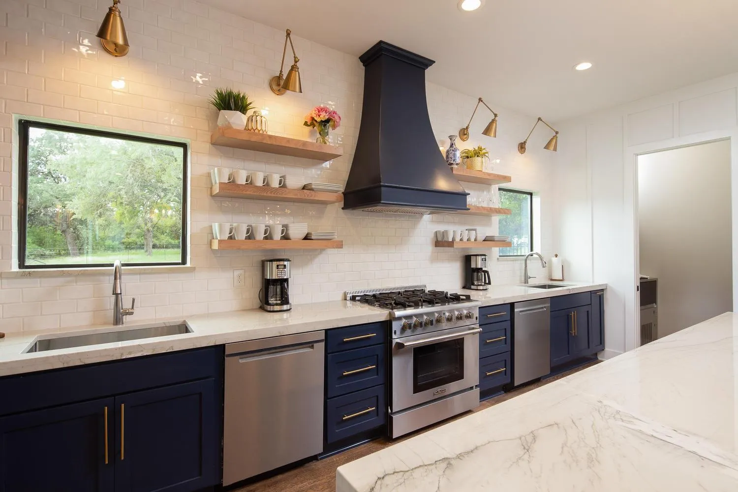 Other in The White House on the Horseshoe