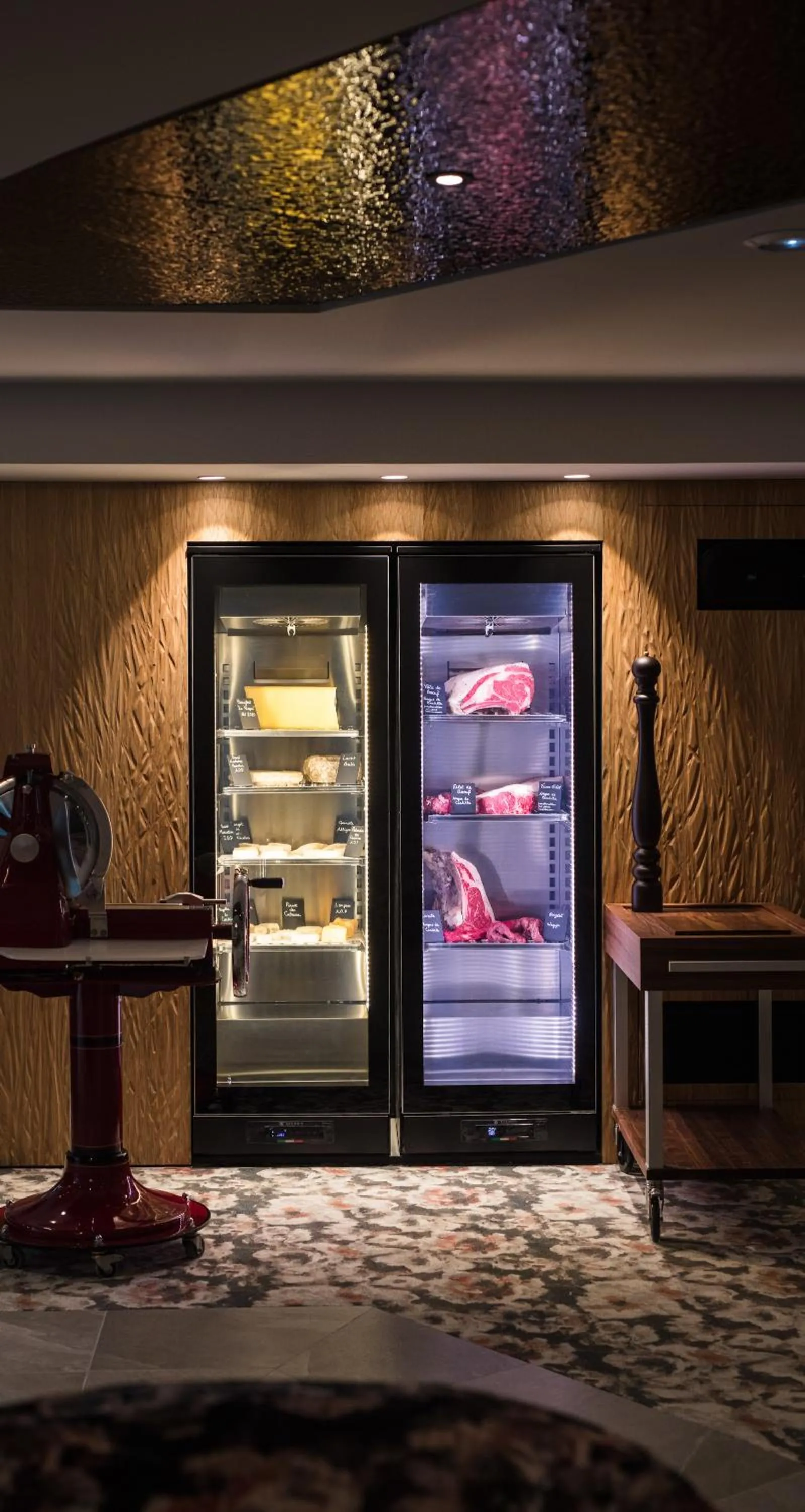 Restaurant/places to eat in Le Pélican