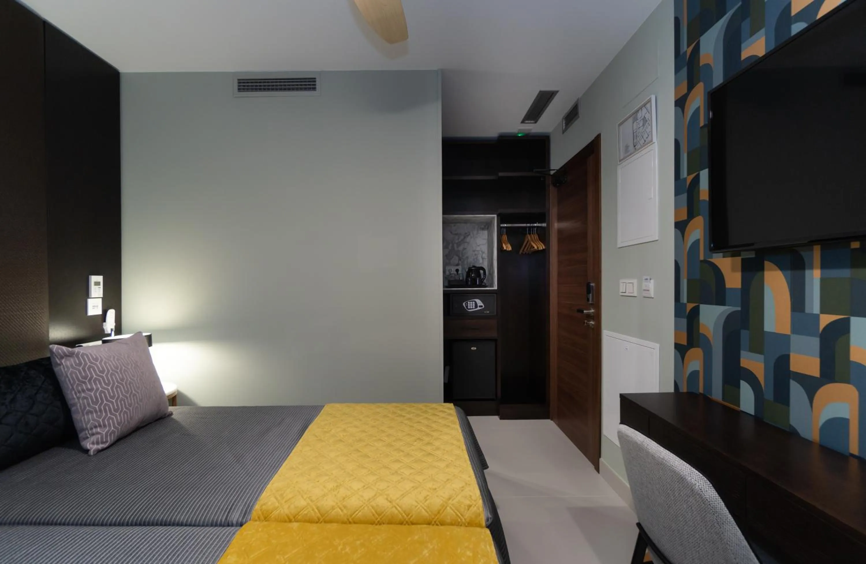 Bed in Hotel Perla del Sur