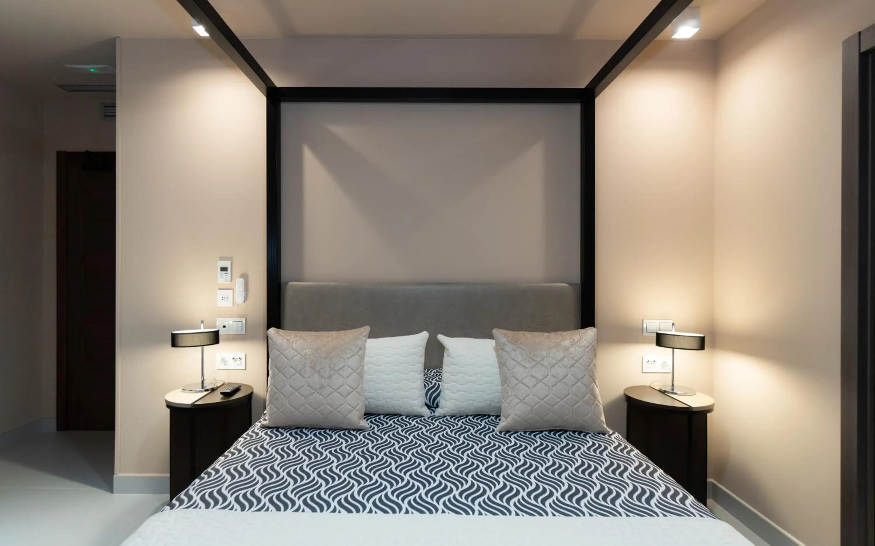 Photo of the whole room, Bed in Hotel Perla del Sur