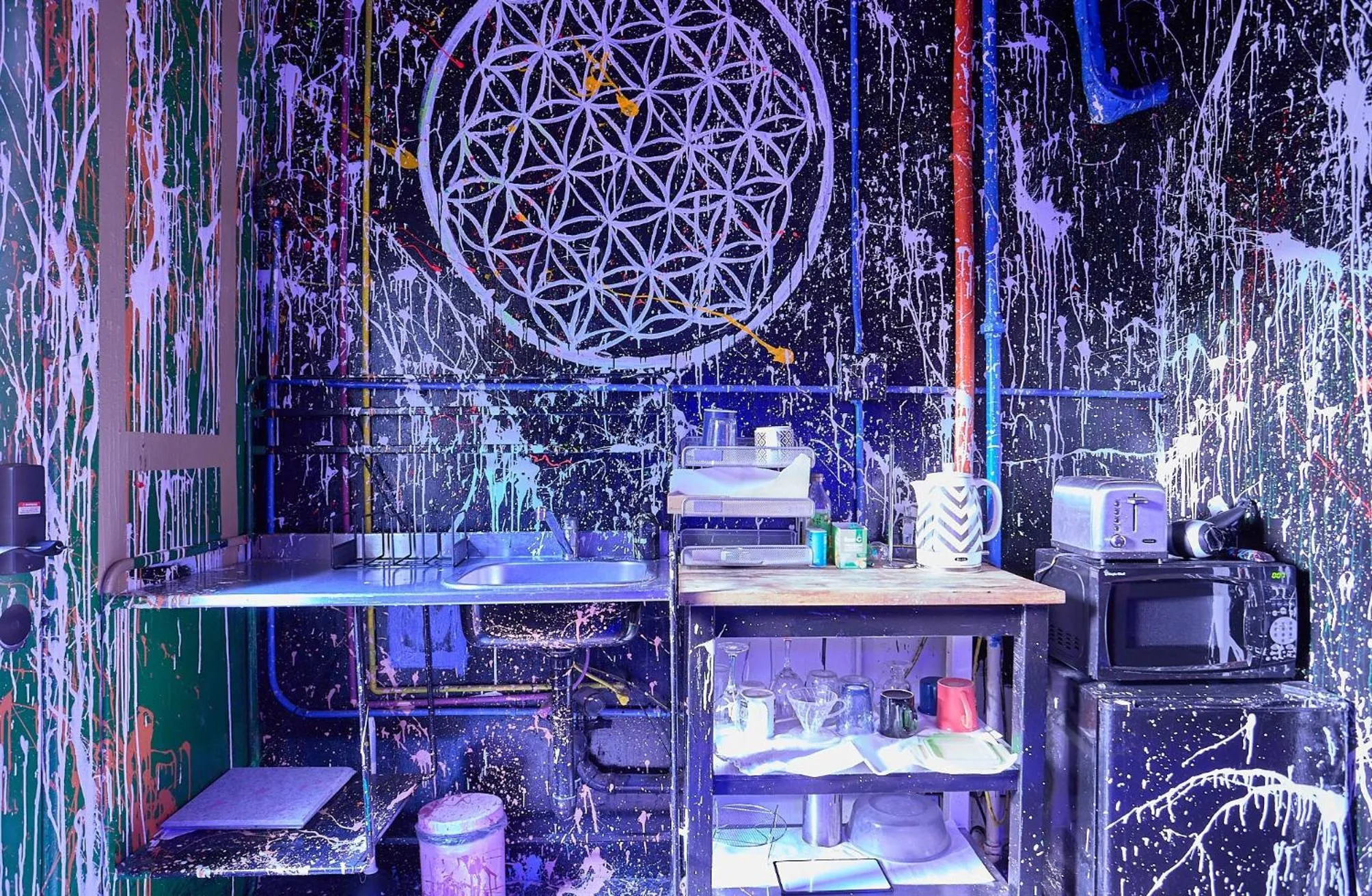 Lounge or bar in Beverly Hills Spanish