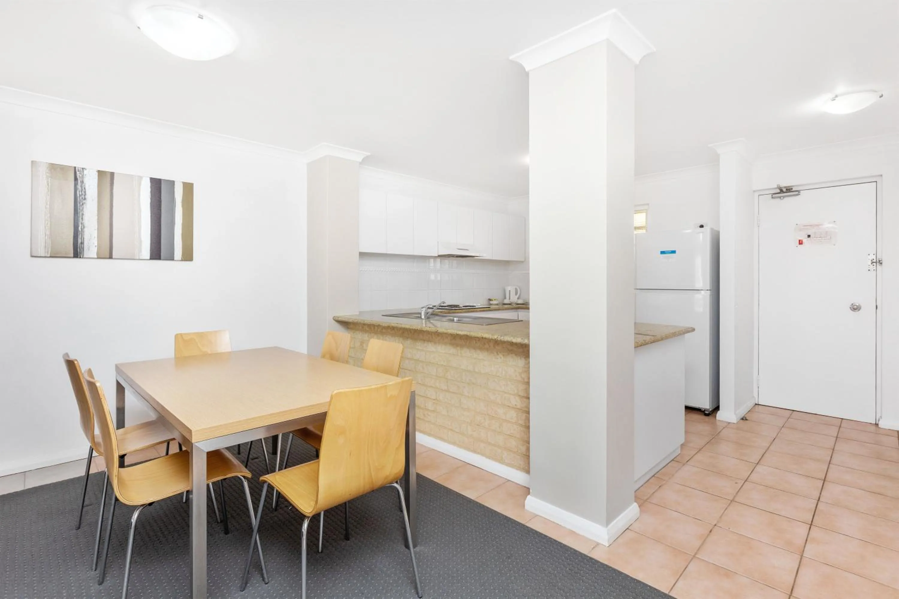 Kitchen or kitchenette in Nautica Residences Hillarys