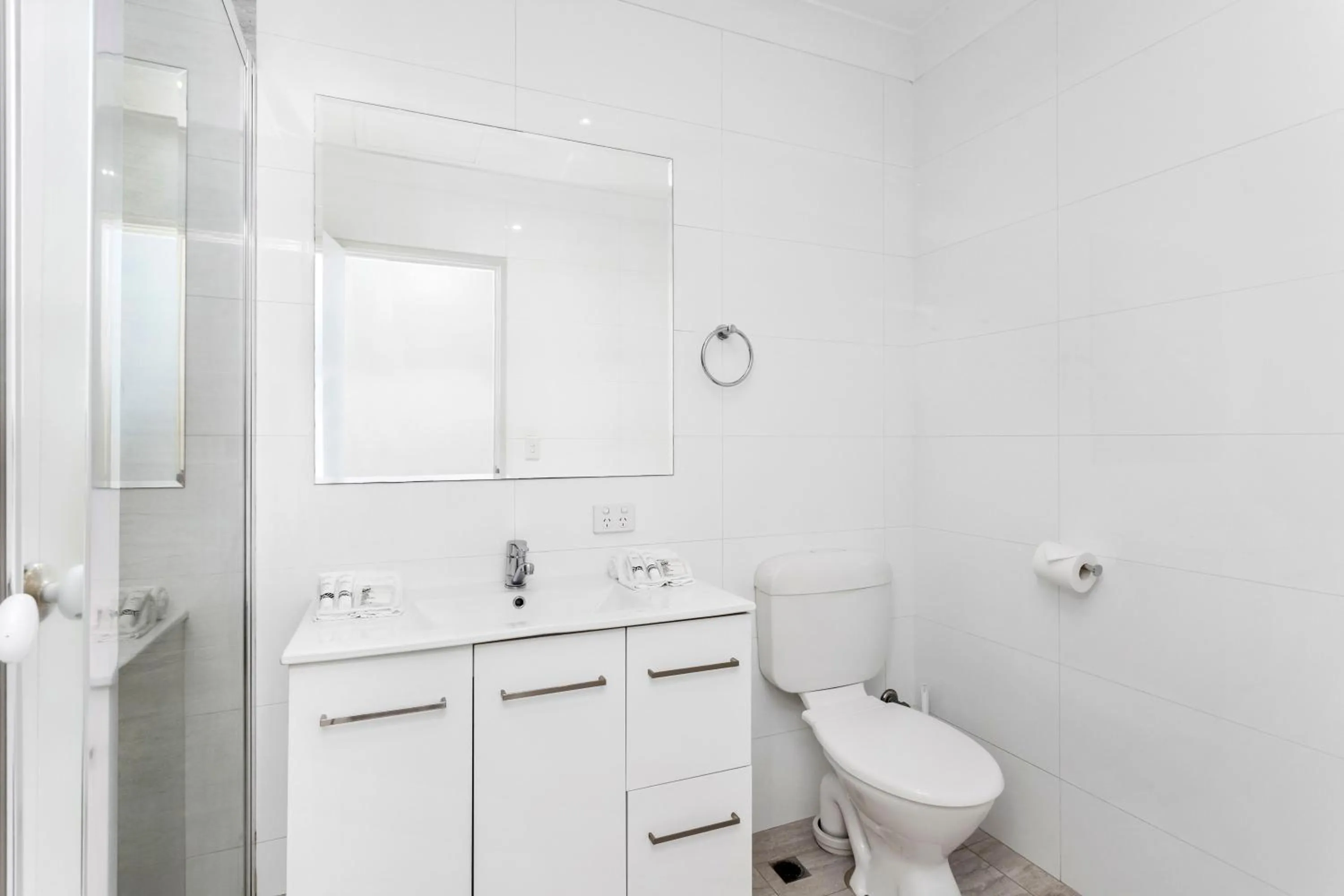 Bathroom in Nautica Residences Hillarys