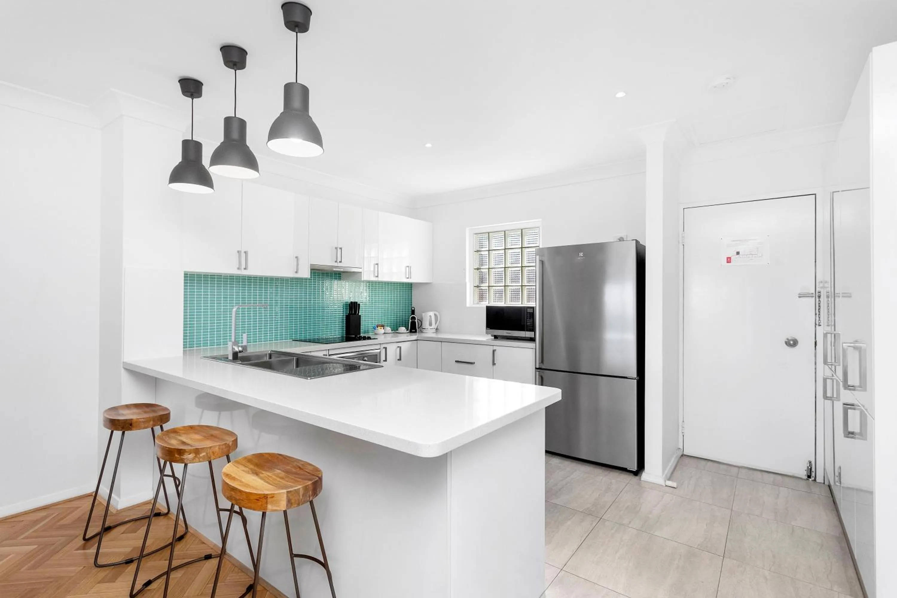 Kitchen or kitchenette in Nautica Residences Hillarys
