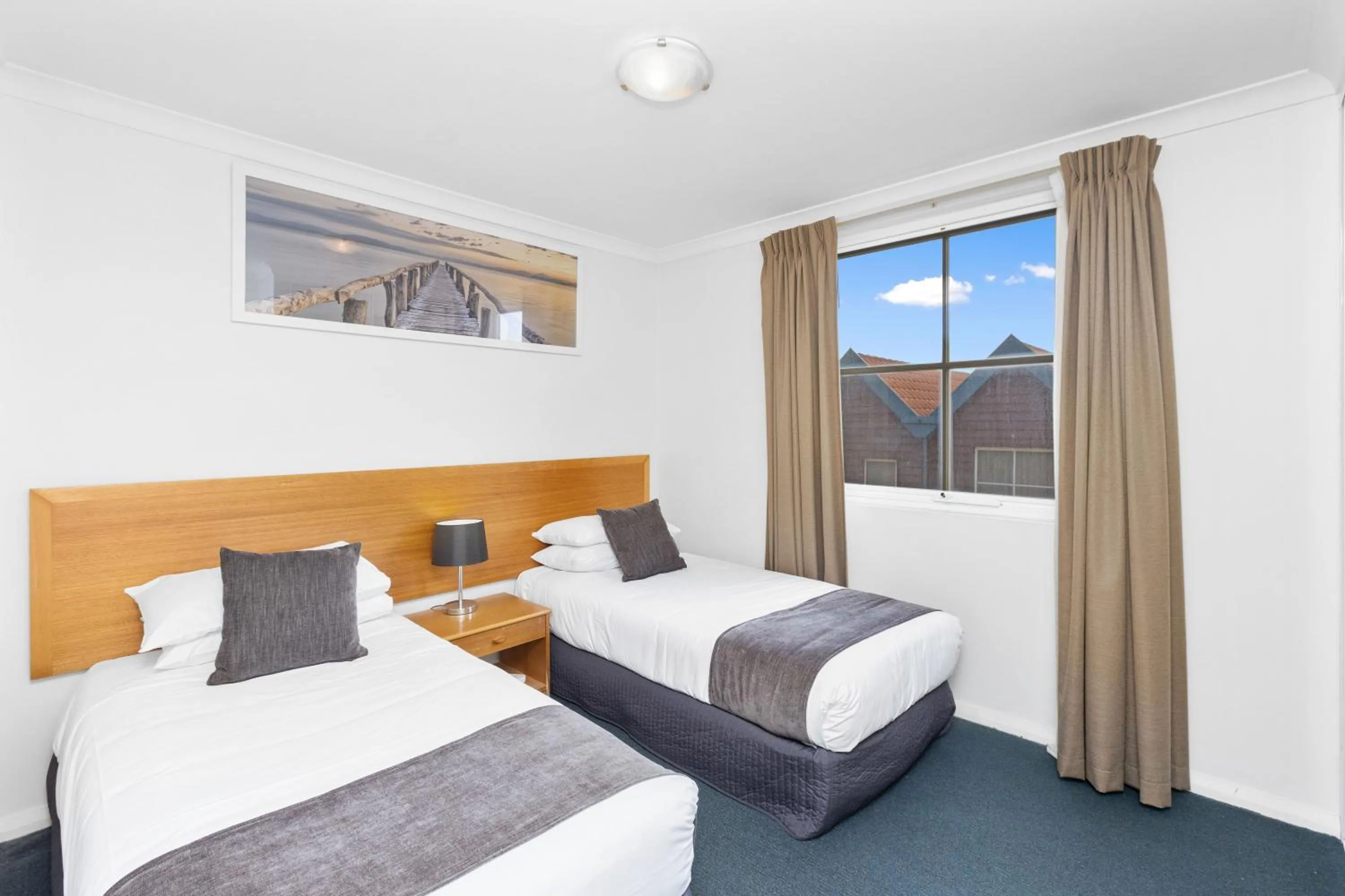 Bed in Nautica Residences Hillarys