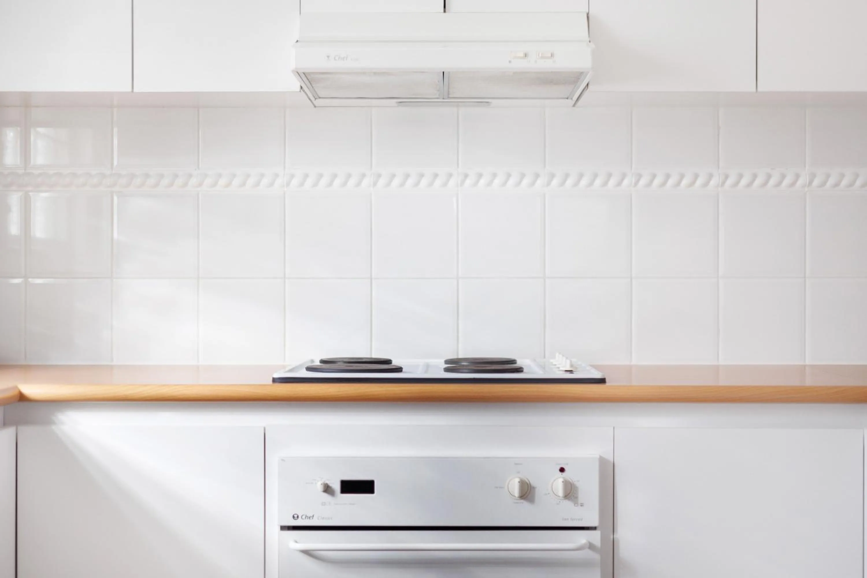 Kitchen or kitchenette in Nautica Residences Hillarys