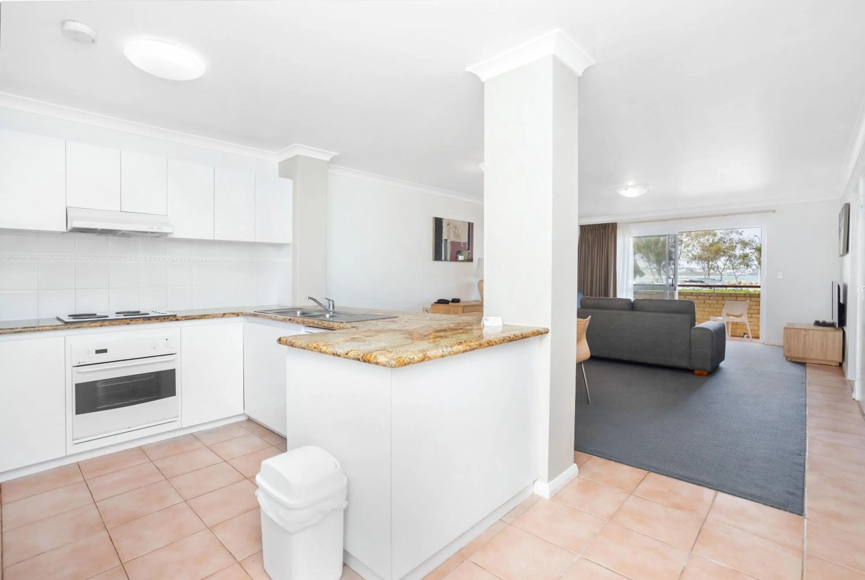 Kitchen or kitchenette in Nautica Residences Hillarys