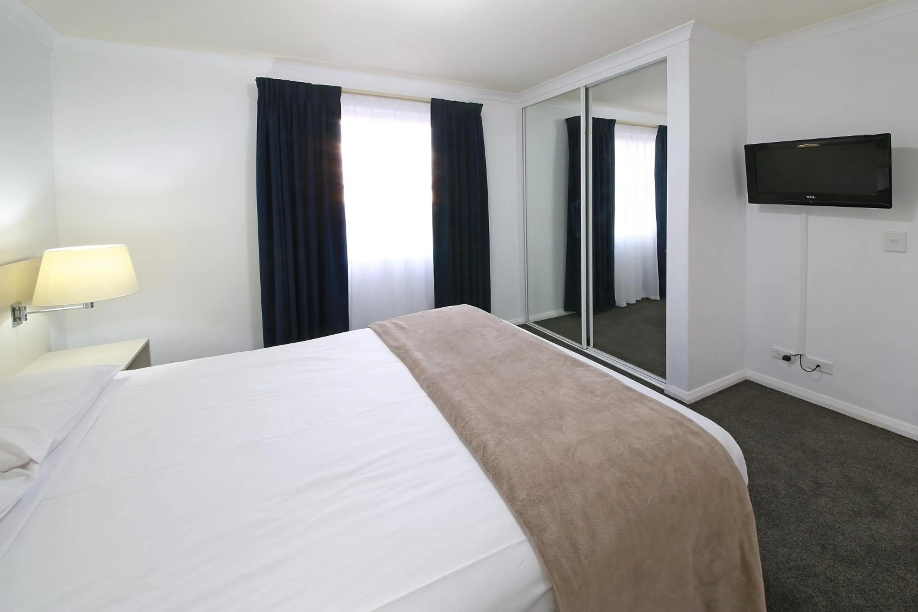 Bedroom, Bed in Nautica Residences Hillarys