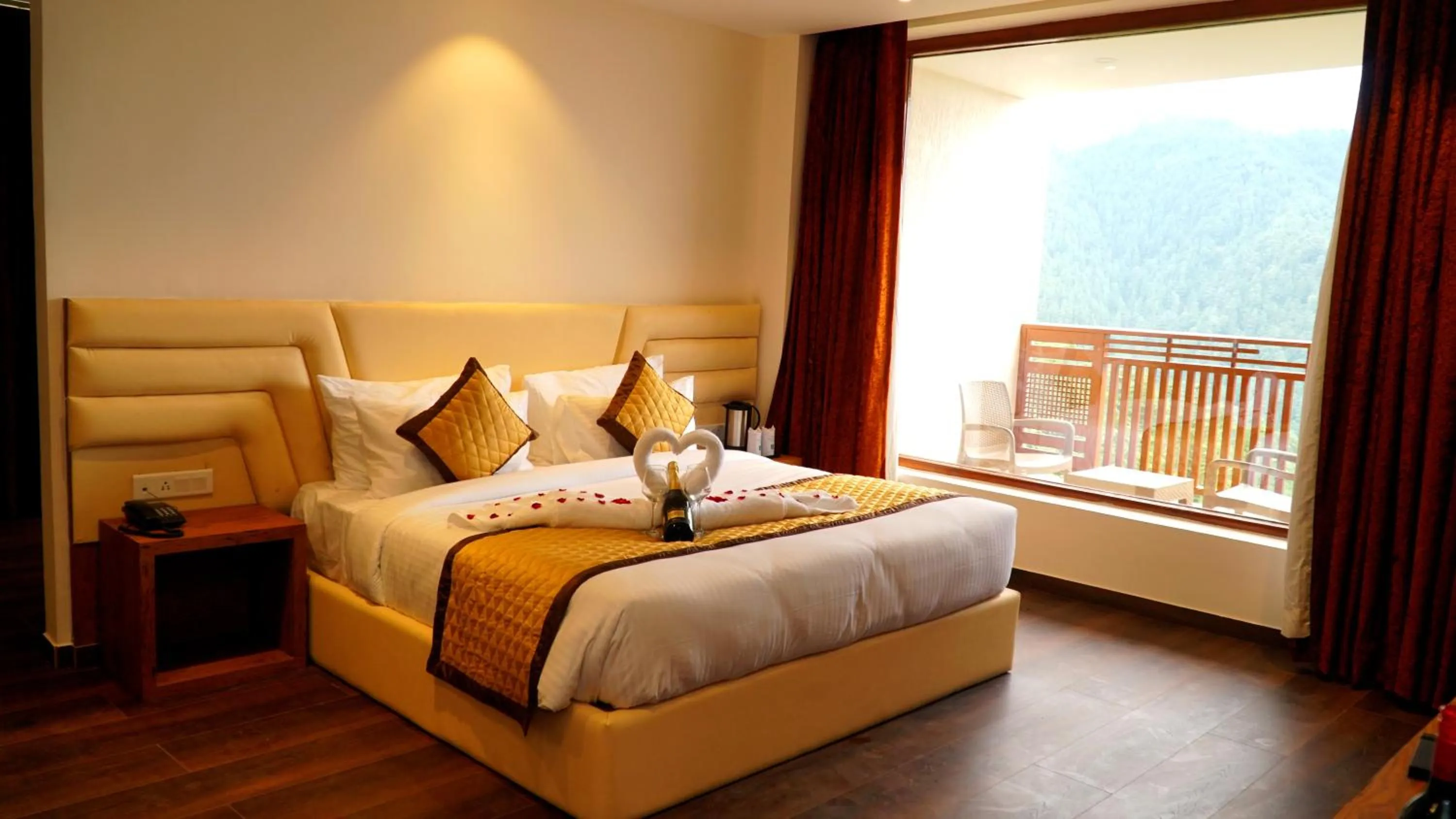 Bedroom, Bed in The Jungle Mountain Retreat