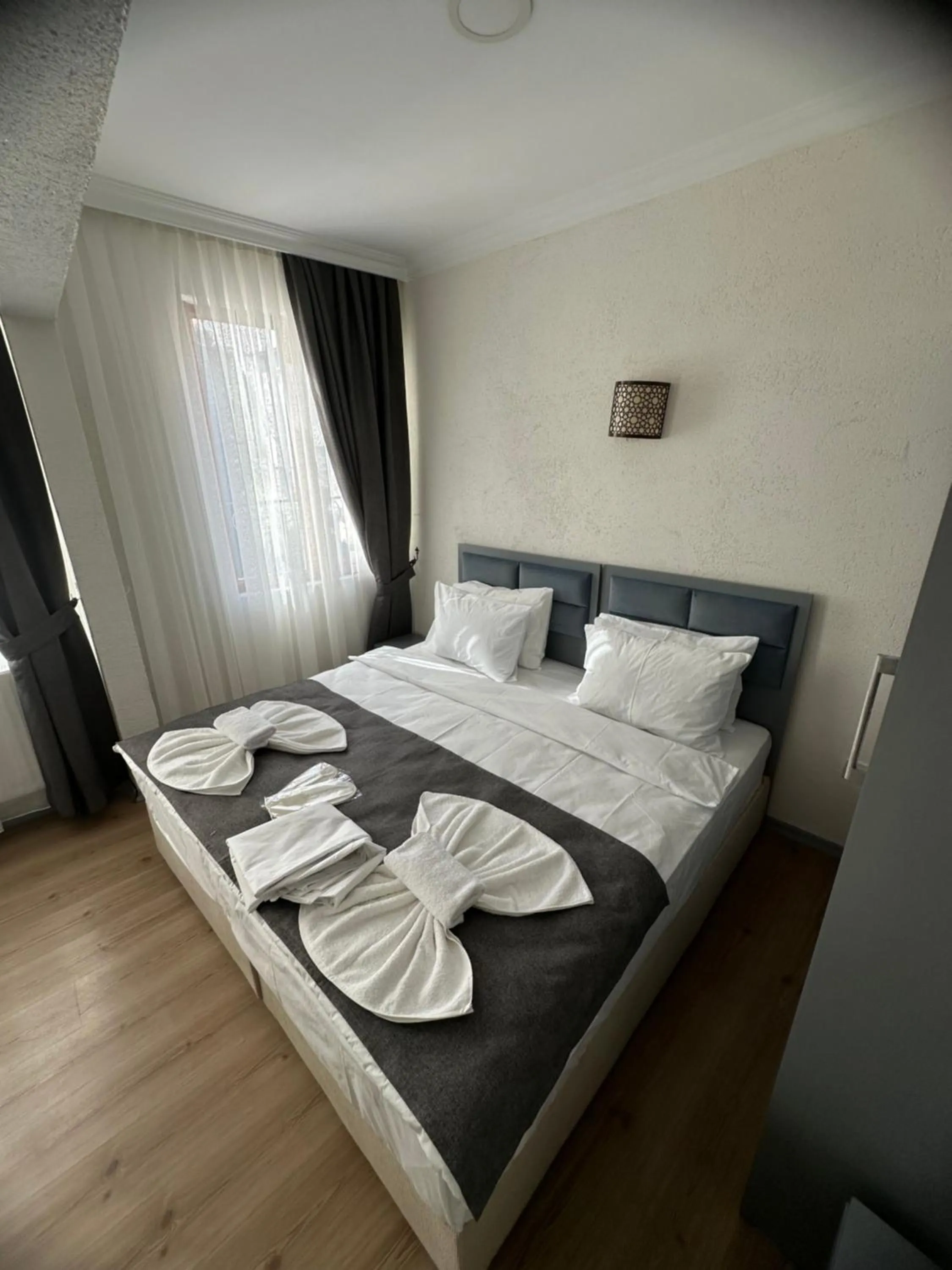 Bed in Big Orange Hotel Old City