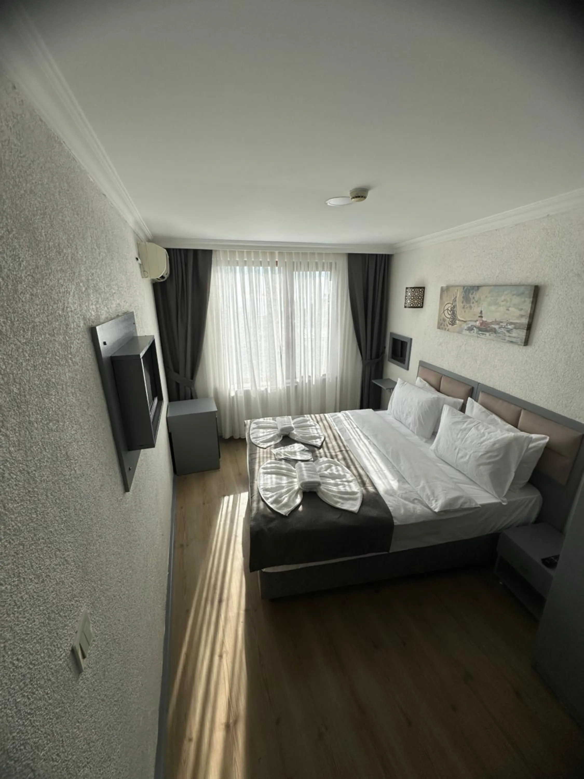 Bed in Big Orange Hotel Old City