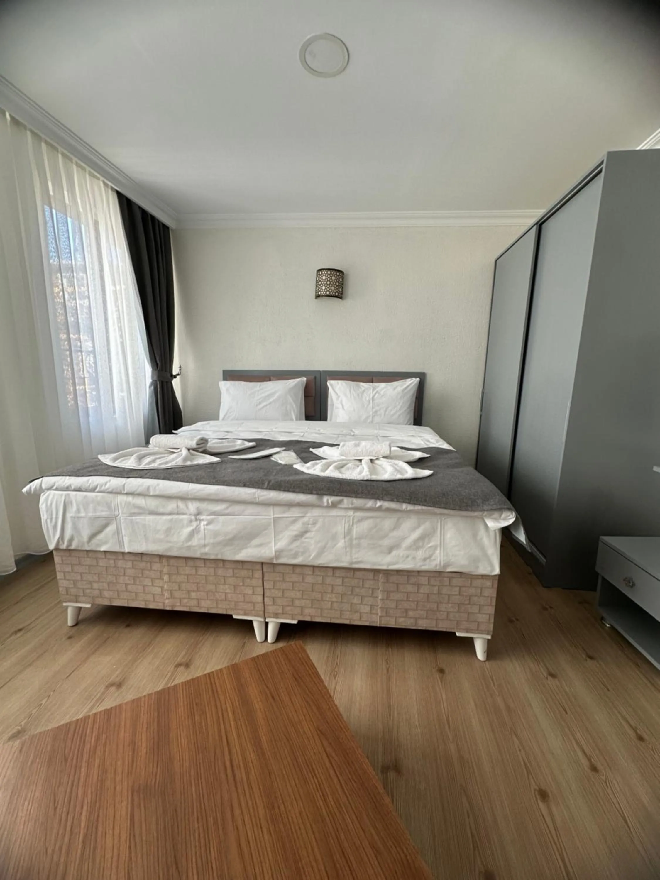 Bed in Big Orange Hotel Old City