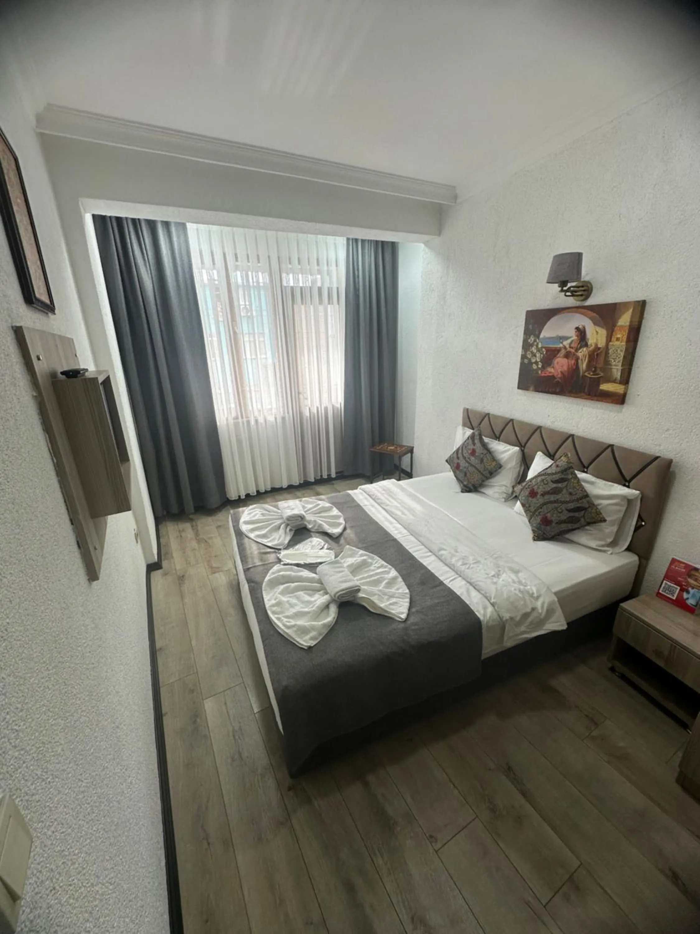 Bed in Big Orange Hotel Old City