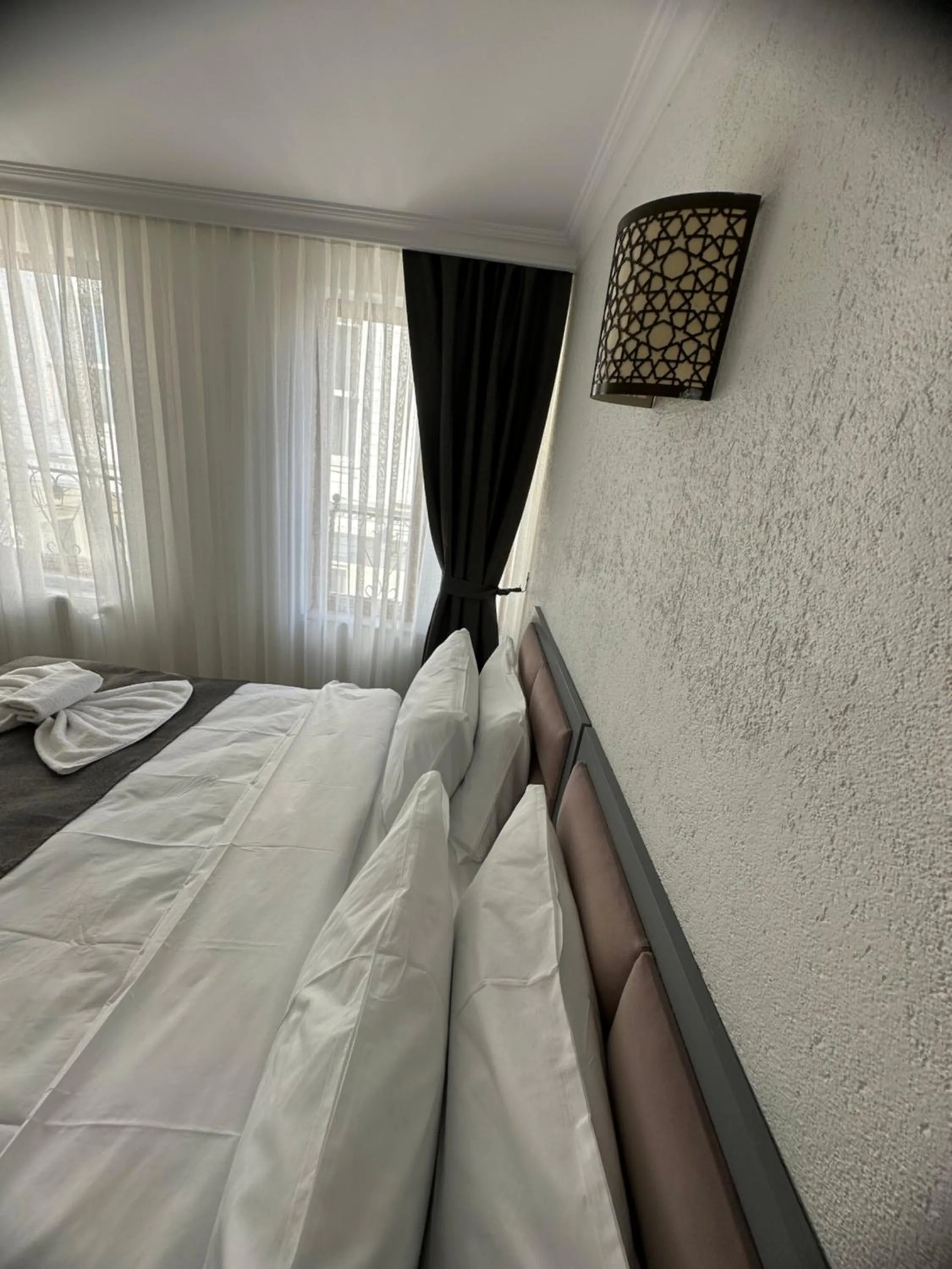 Bed in Big Orange Hotel Old City