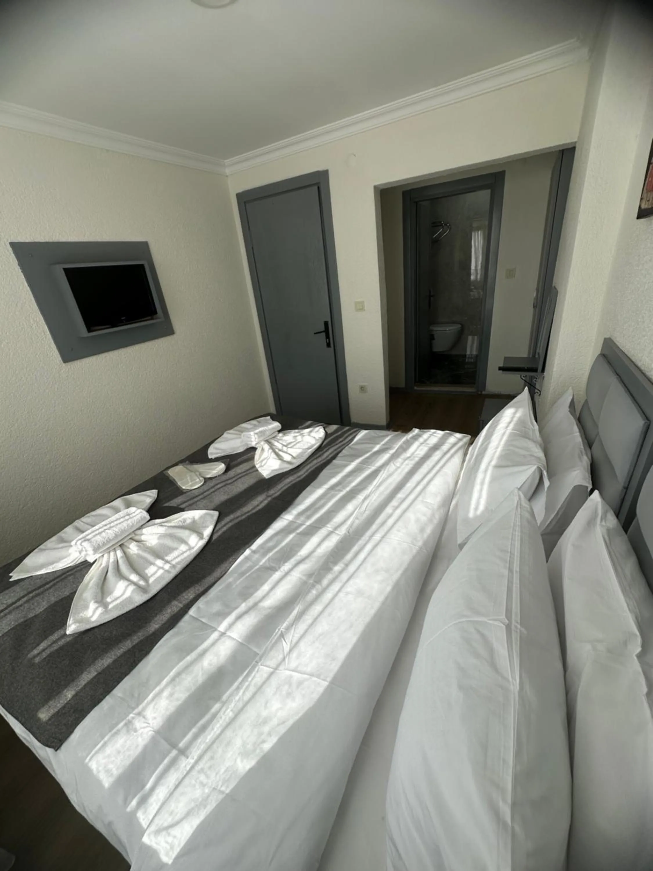 Bed in Big Orange Hotel Old City