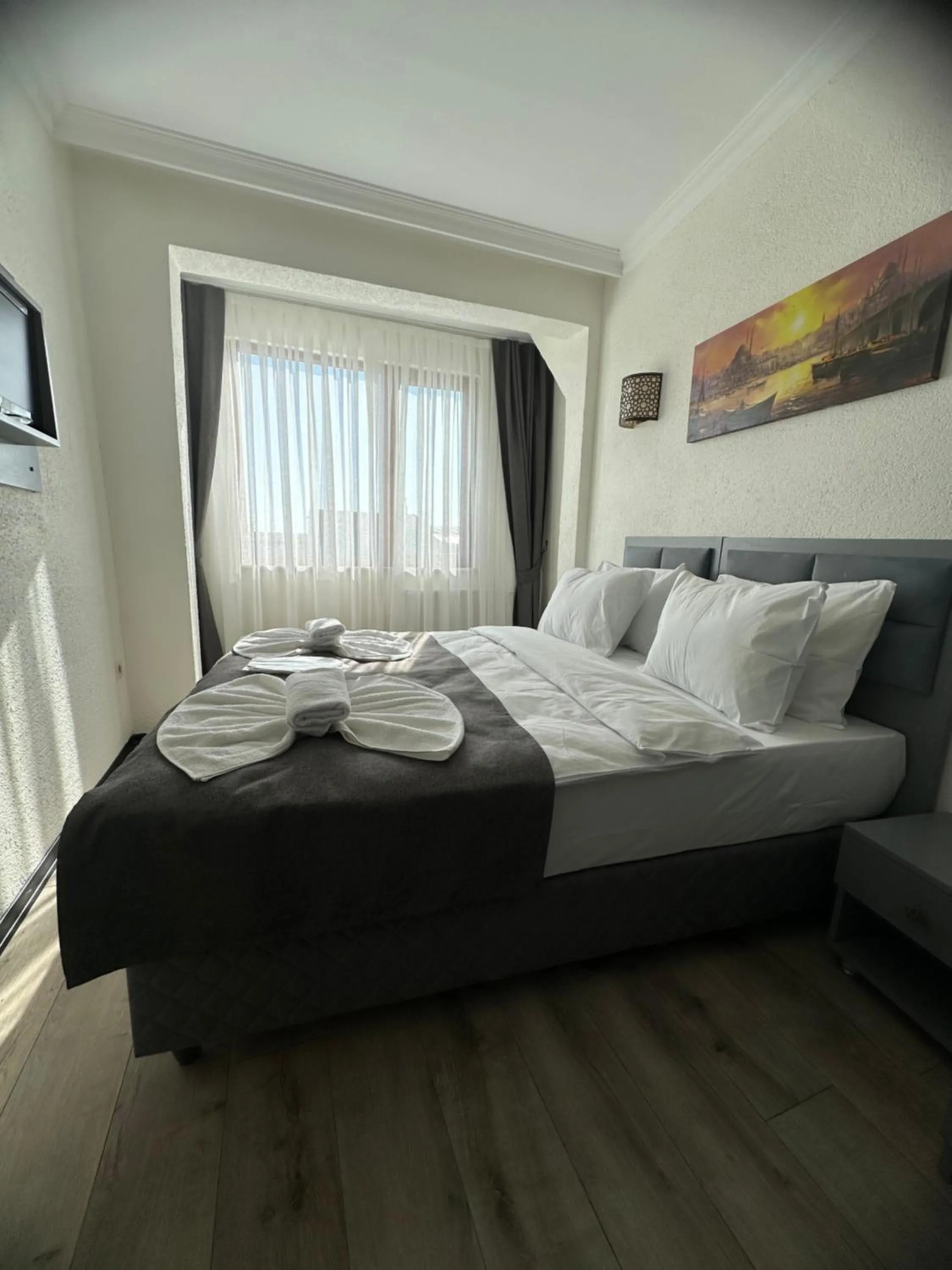 Bed in Big Orange Hotel Old City
