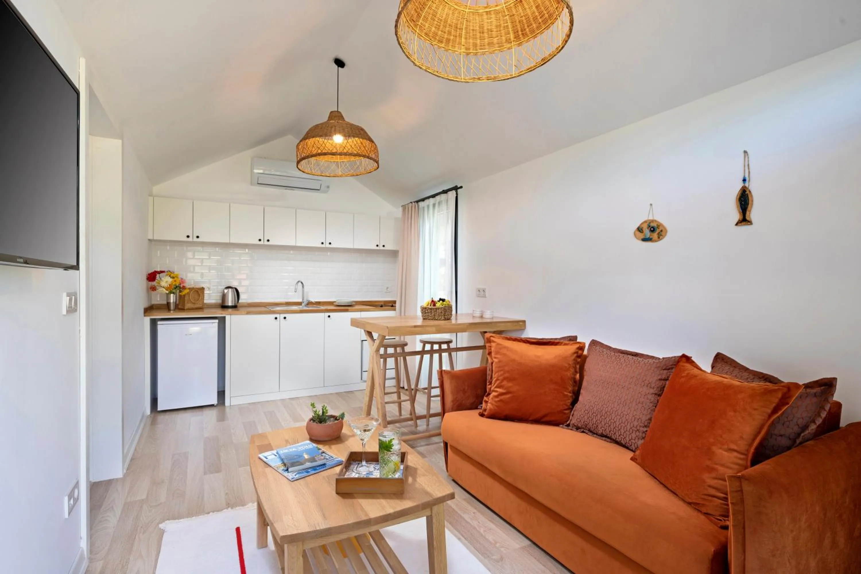 Living room in Kairos Hotel