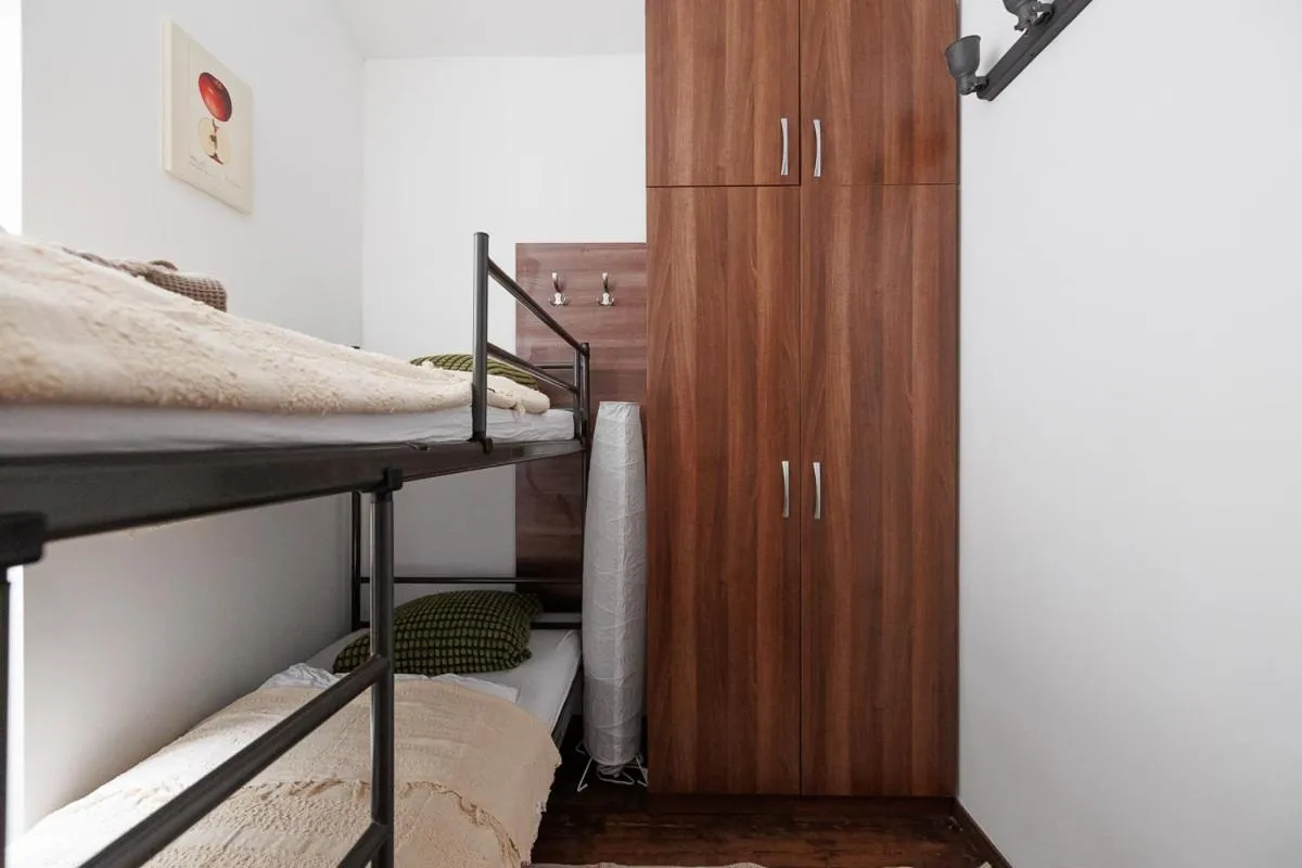 Bed in Vienna City Business Rooms