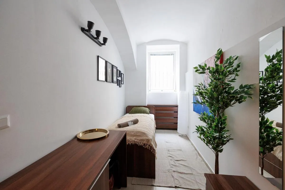 Bed in Vienna City Business Rooms