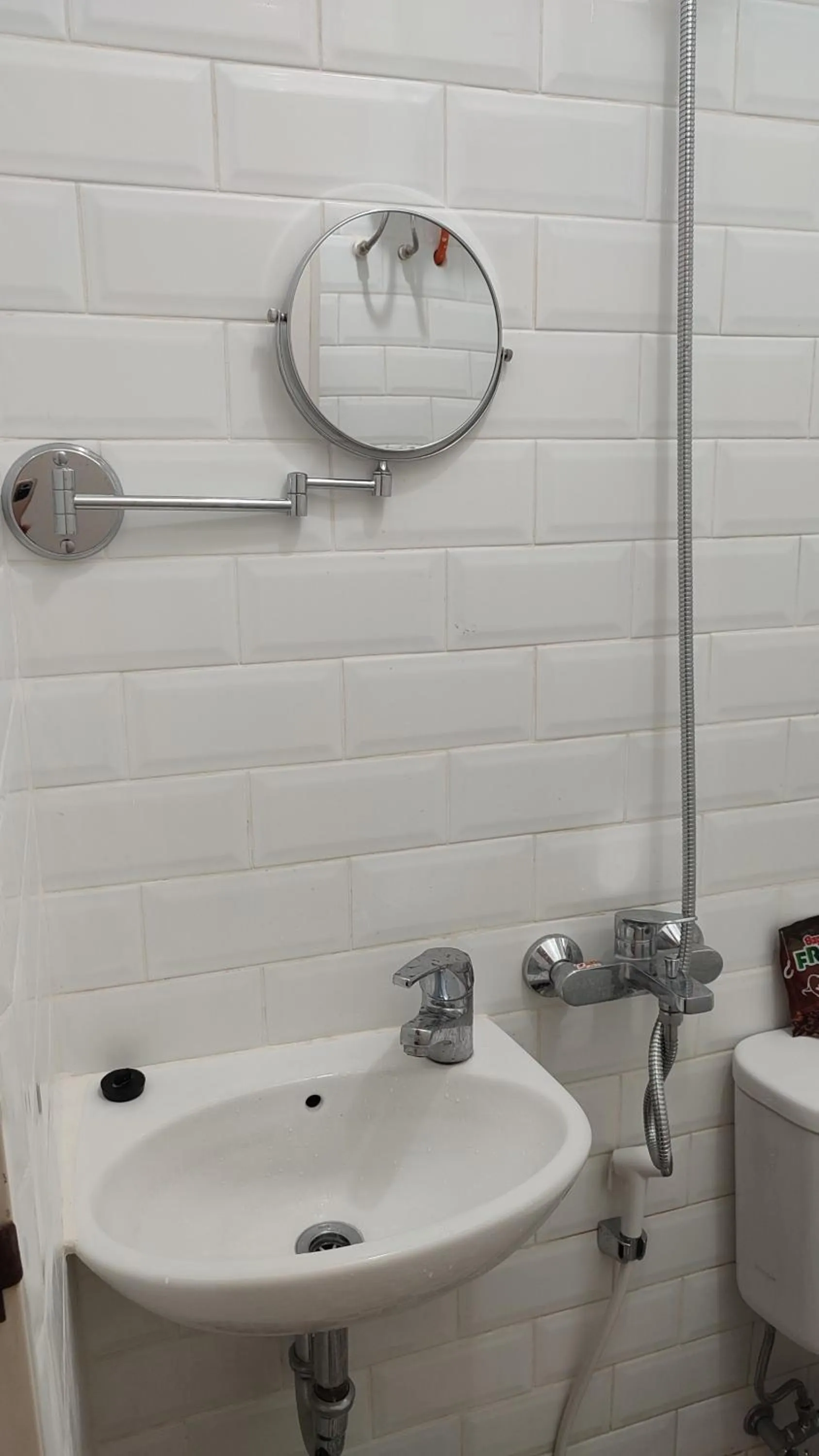 Bathroom in Papilukas Room Kalibata City - Studio Gold